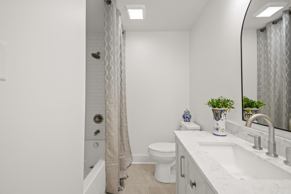 PLEASANT VALLEY ESTATES - Residential