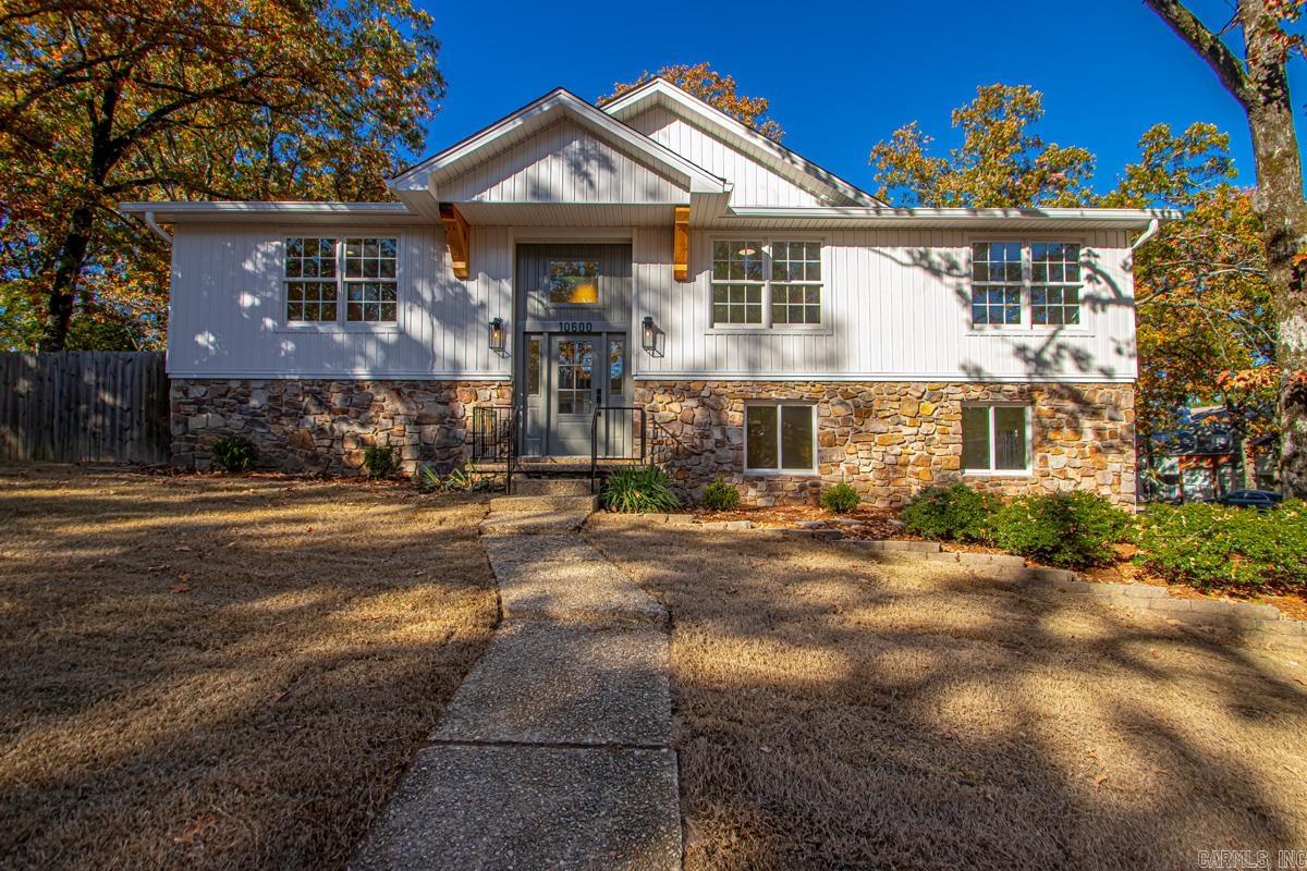 PLEASANT VALLEY ESTATES - Residential