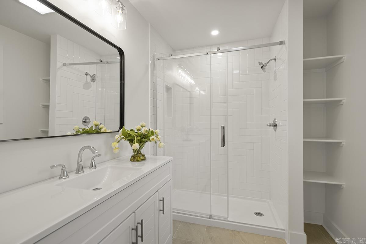 PLEASANT VALLEY ESTATES - Residential