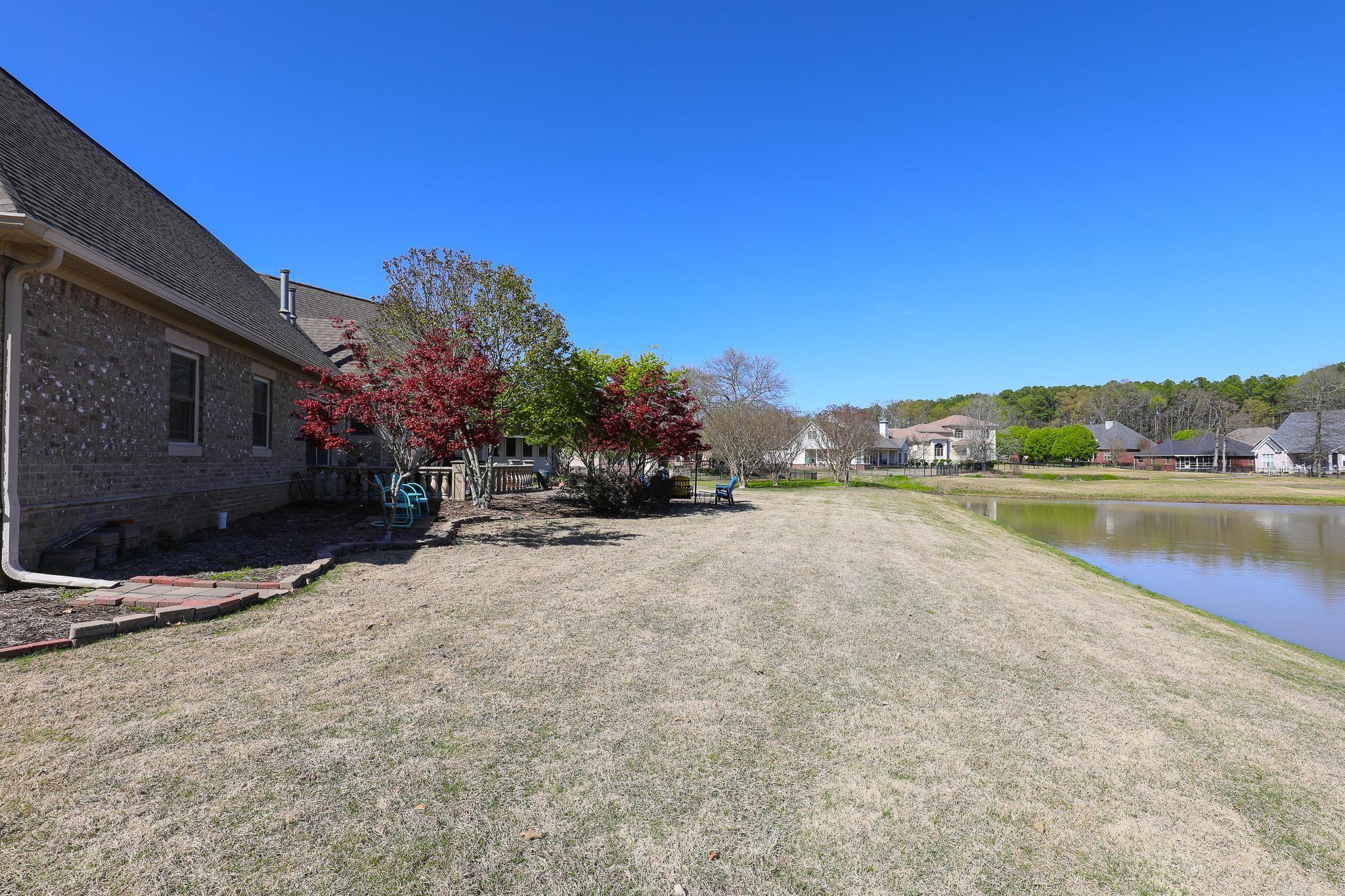 LONGHILLS VILLAGE - Residential