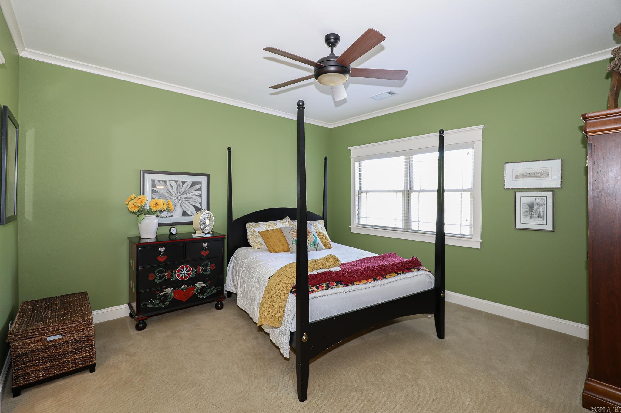 LONGHILLS VILLAGE - Residential