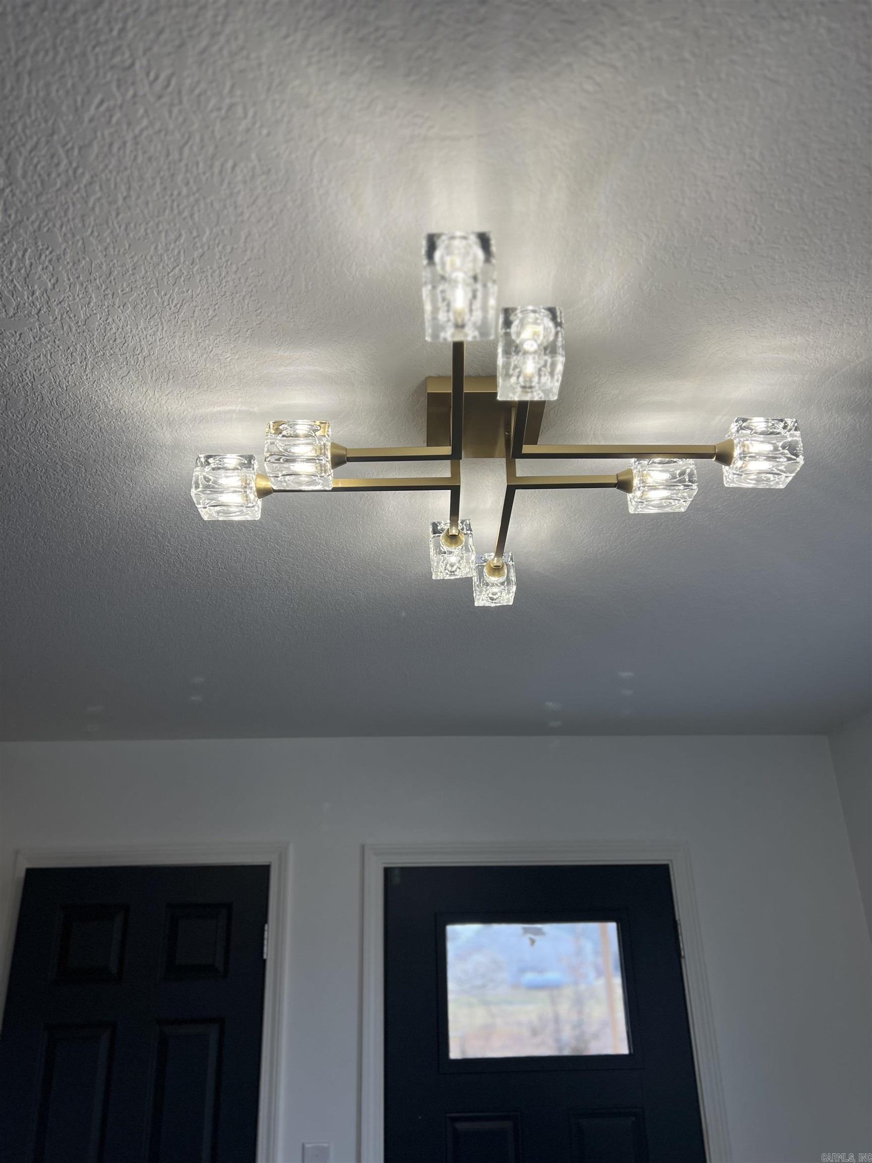 JEANS ADD - Residential