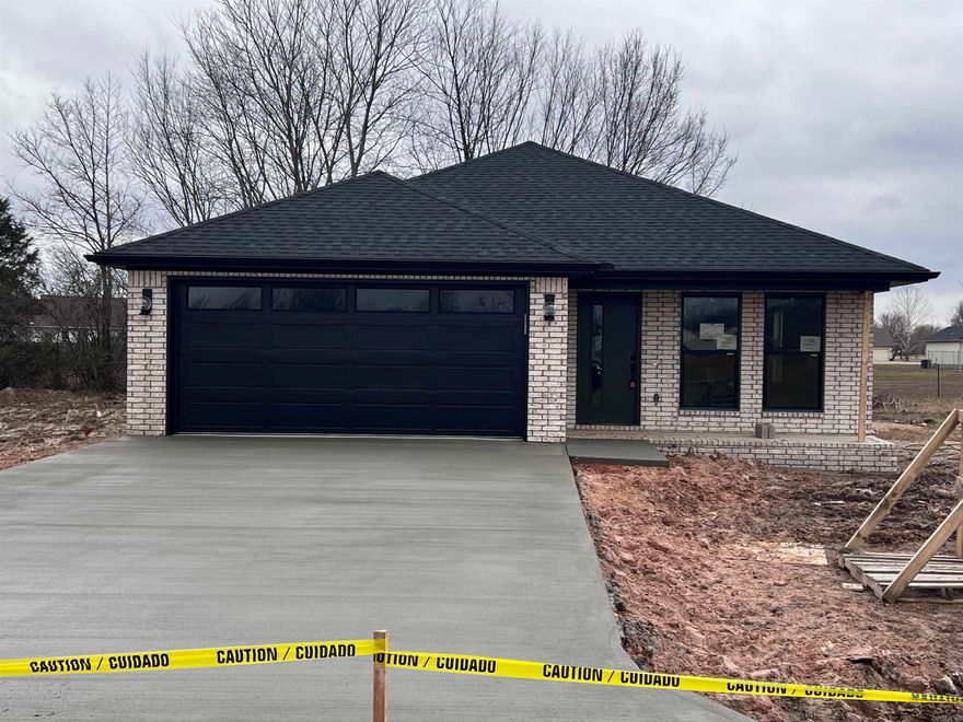 Adorable New Construction with Custom features! Open Floor Plan with LVP flooring, Spacious living/dining and kitchen, great size pantry! Separate laundry room with accent tile flooring, built in closets. 2 car garage with covered back porch sitting on a large lot!