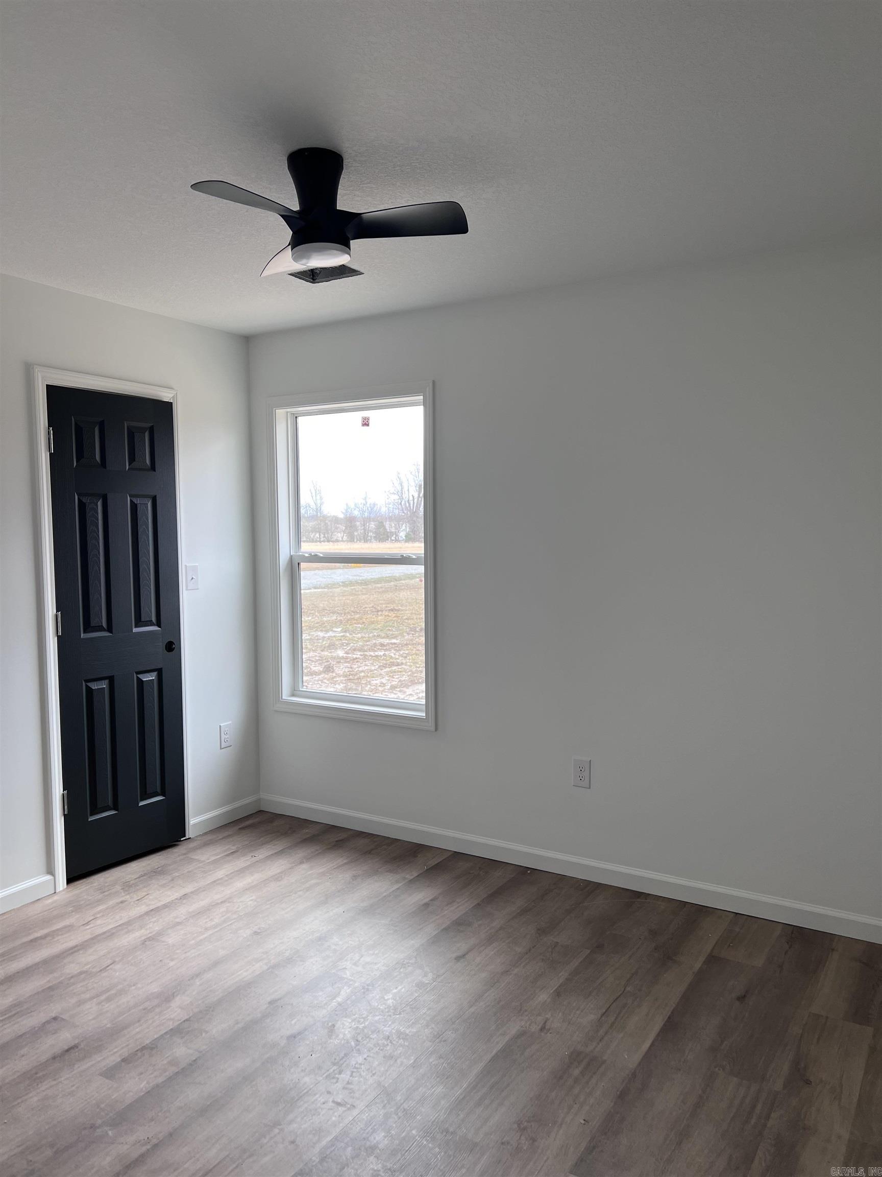 JEANS ADD - Residential