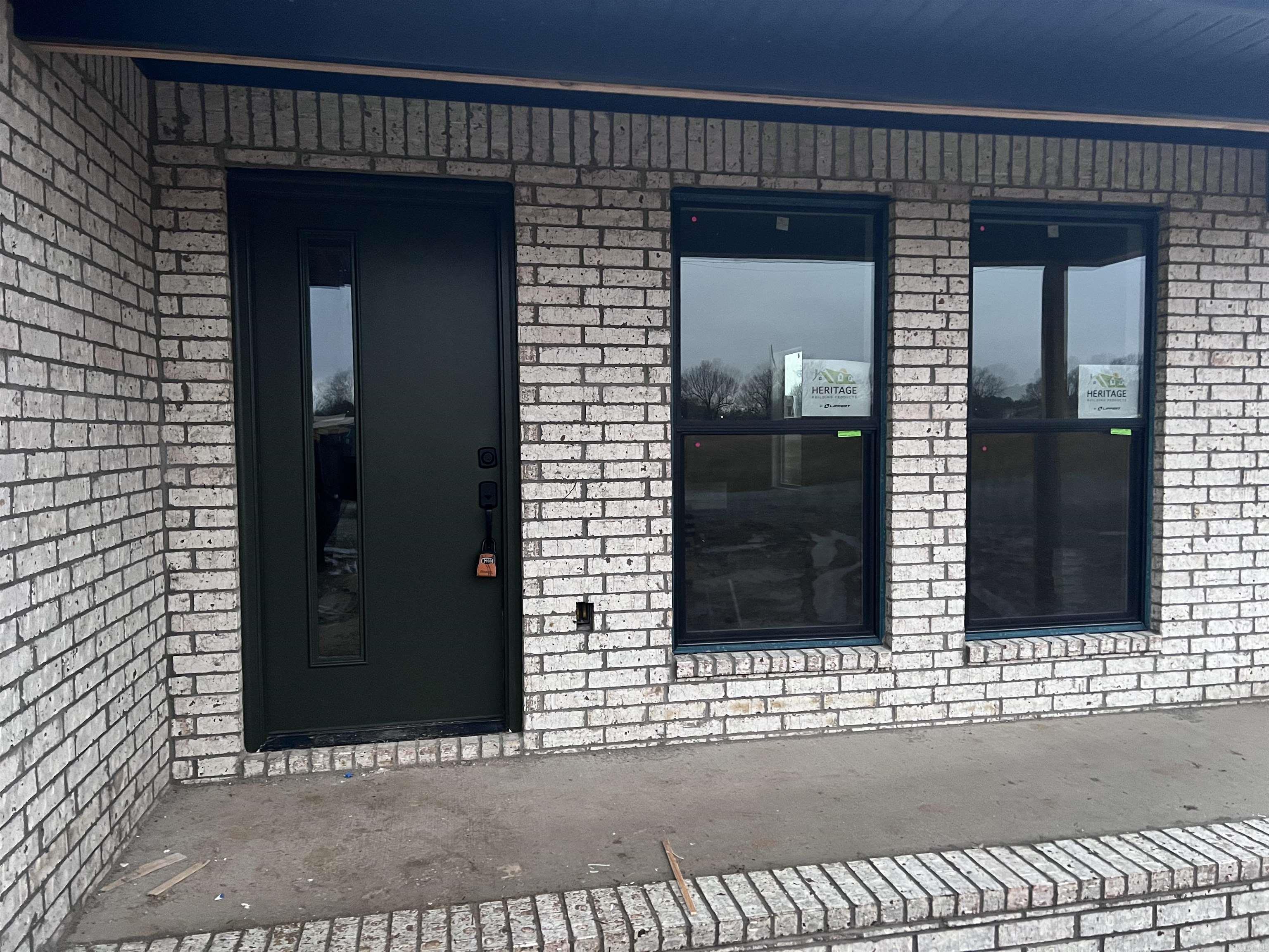 JEANS ADD - Residential