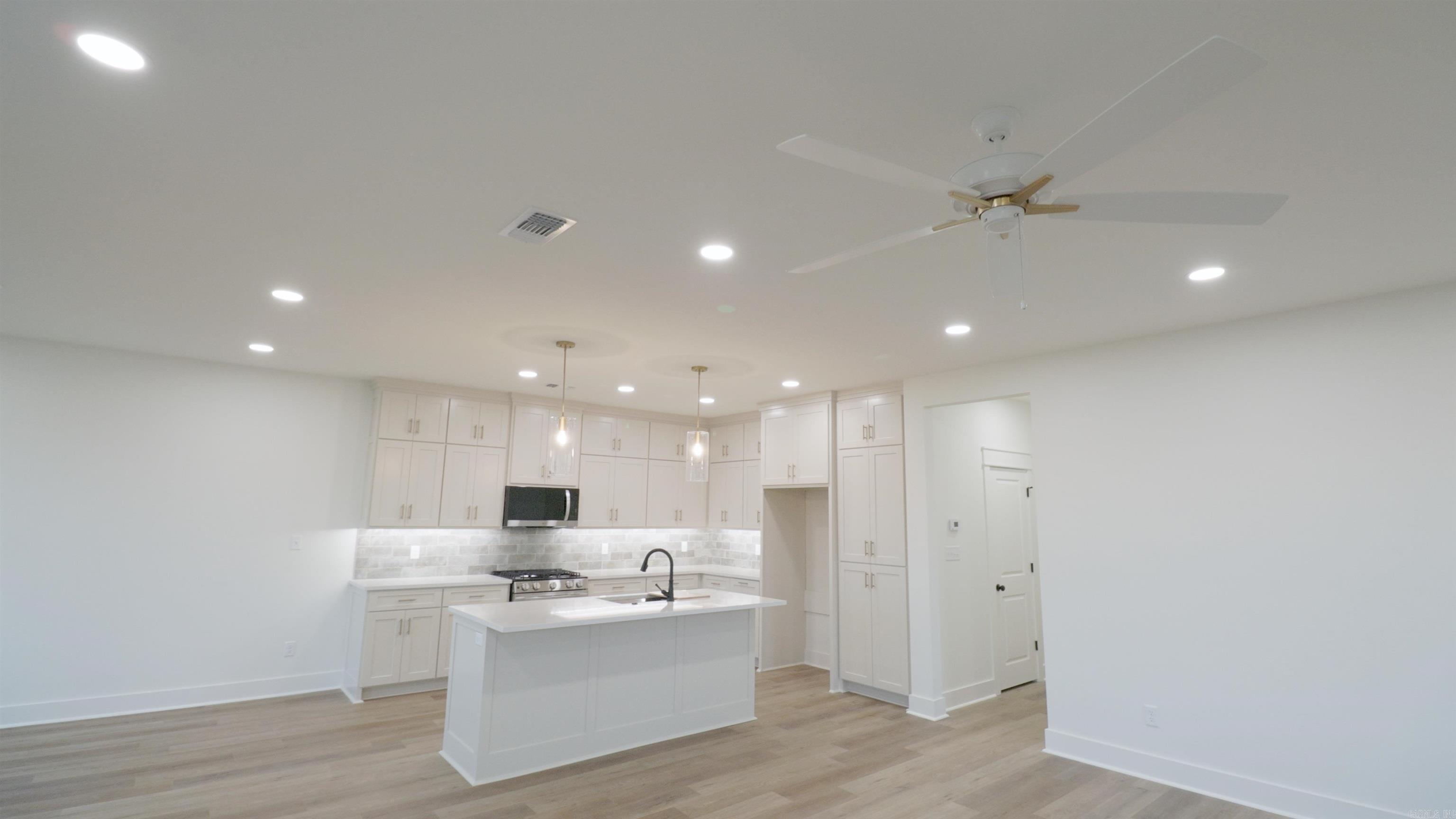 THE RESERVE AT HOPE VALLEY - Residential