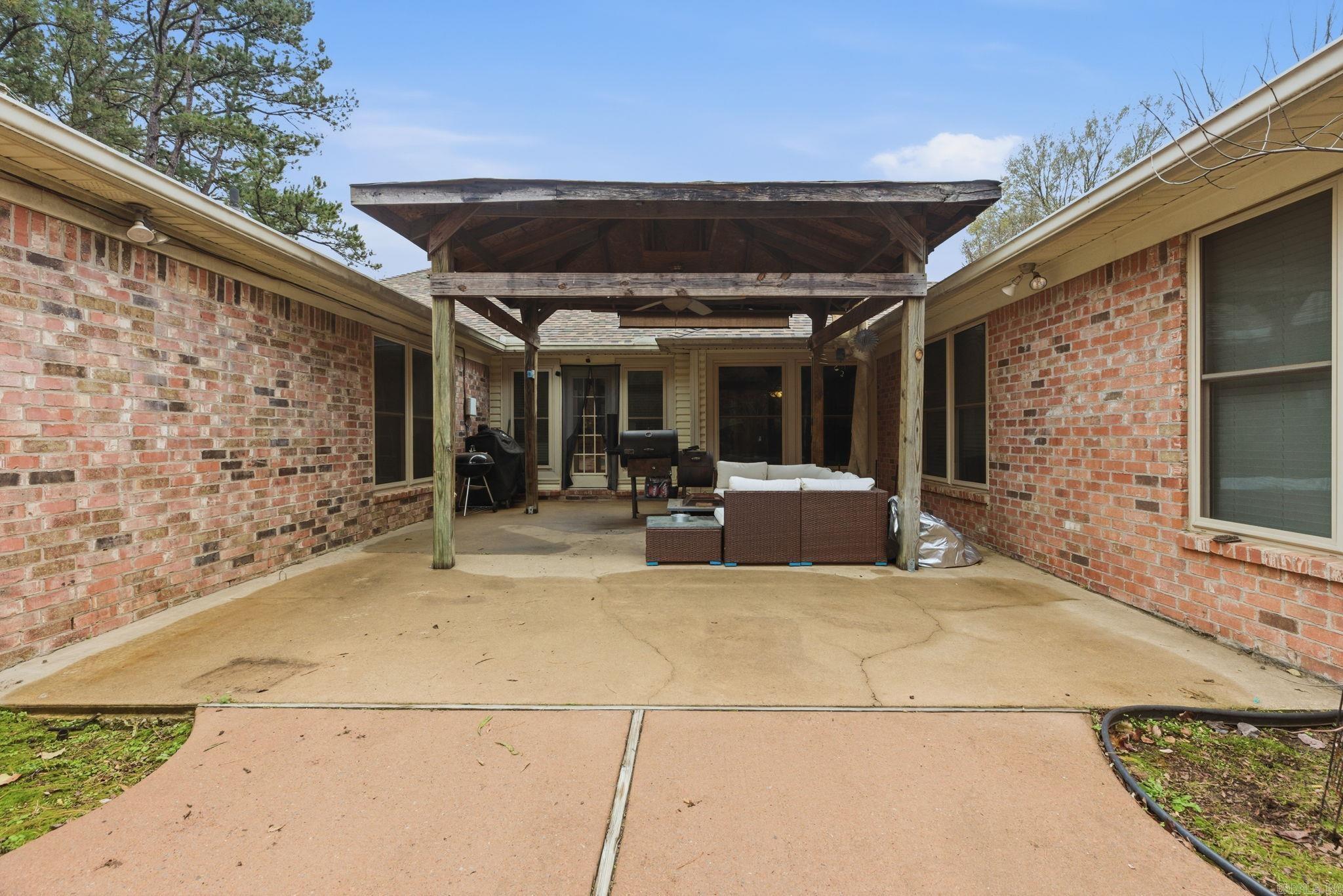 EDGEWATER ADDN - Residential