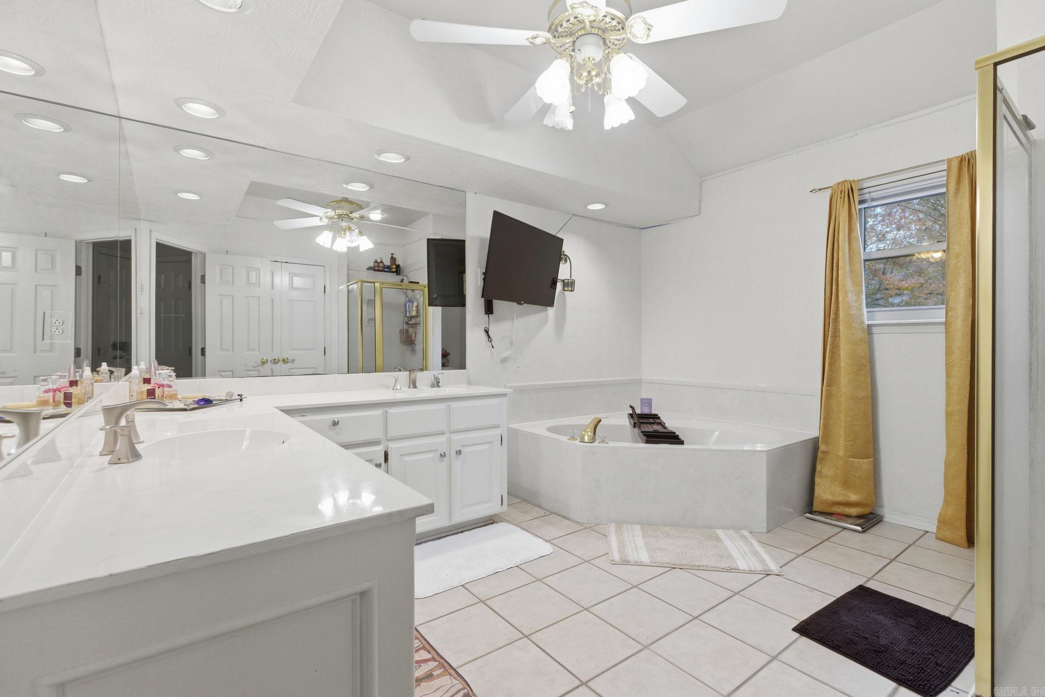 EDGEWATER ADDN - Residential