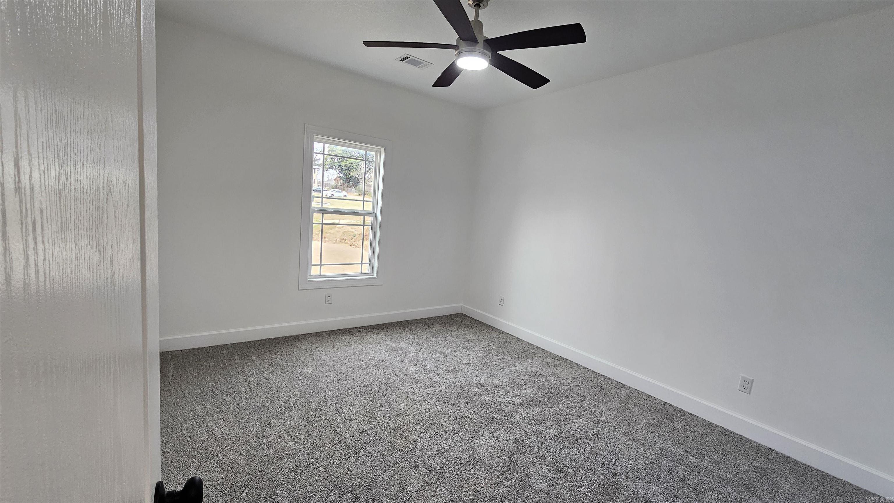 FOSTER REPLAT OF CEDAR HEIGHTS - Residential