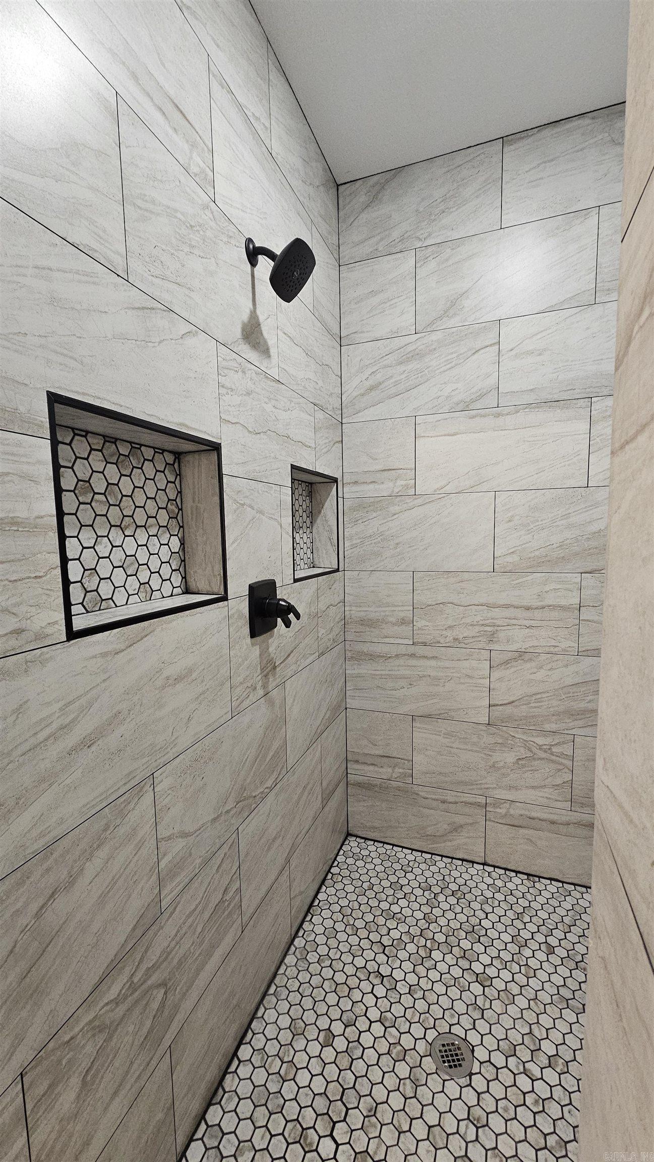 FOSTER REPLAT OF CEDAR HEIGHTS - Residential