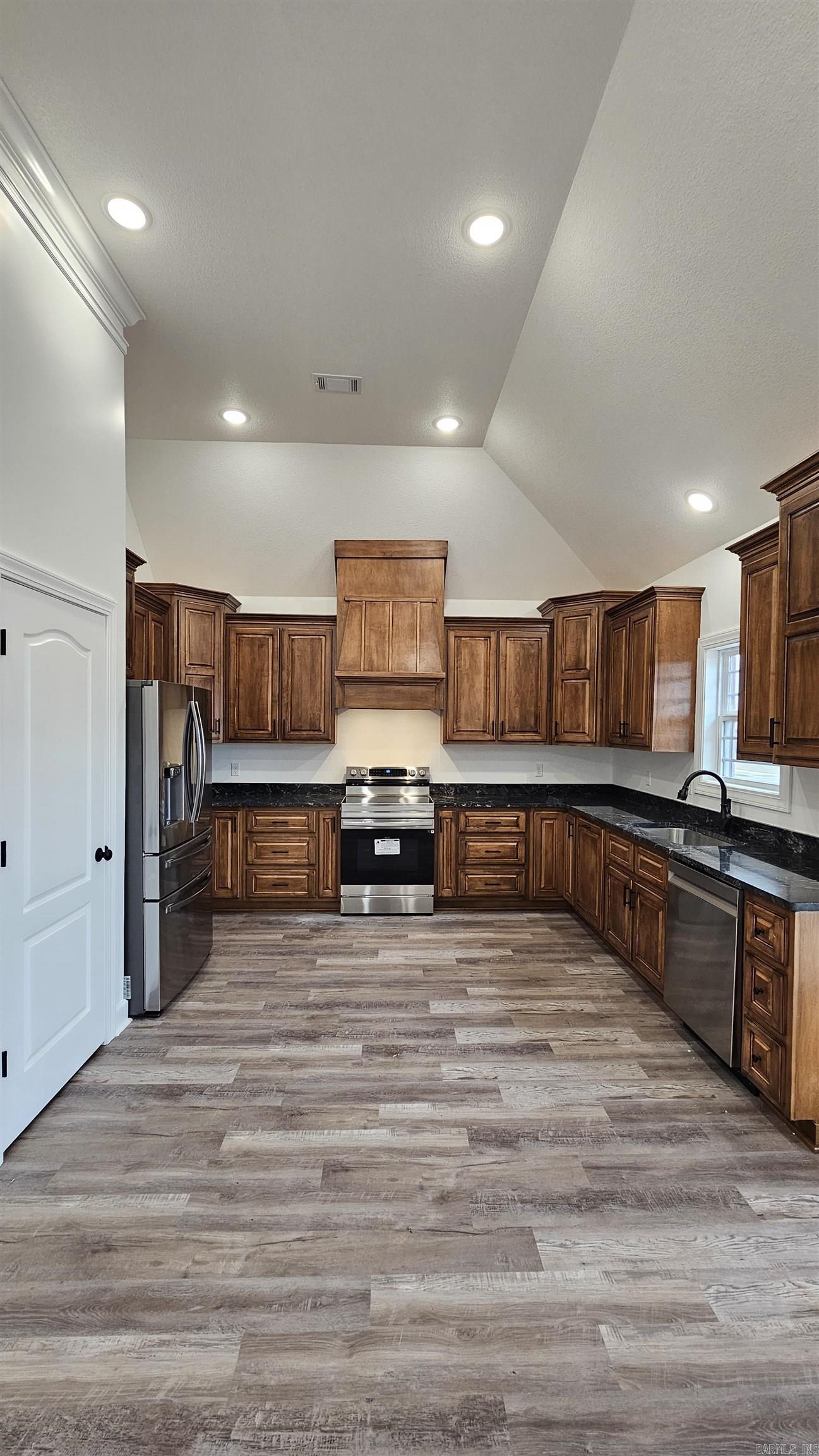 FOSTER REPLAT OF CEDAR HEIGHTS - Residential