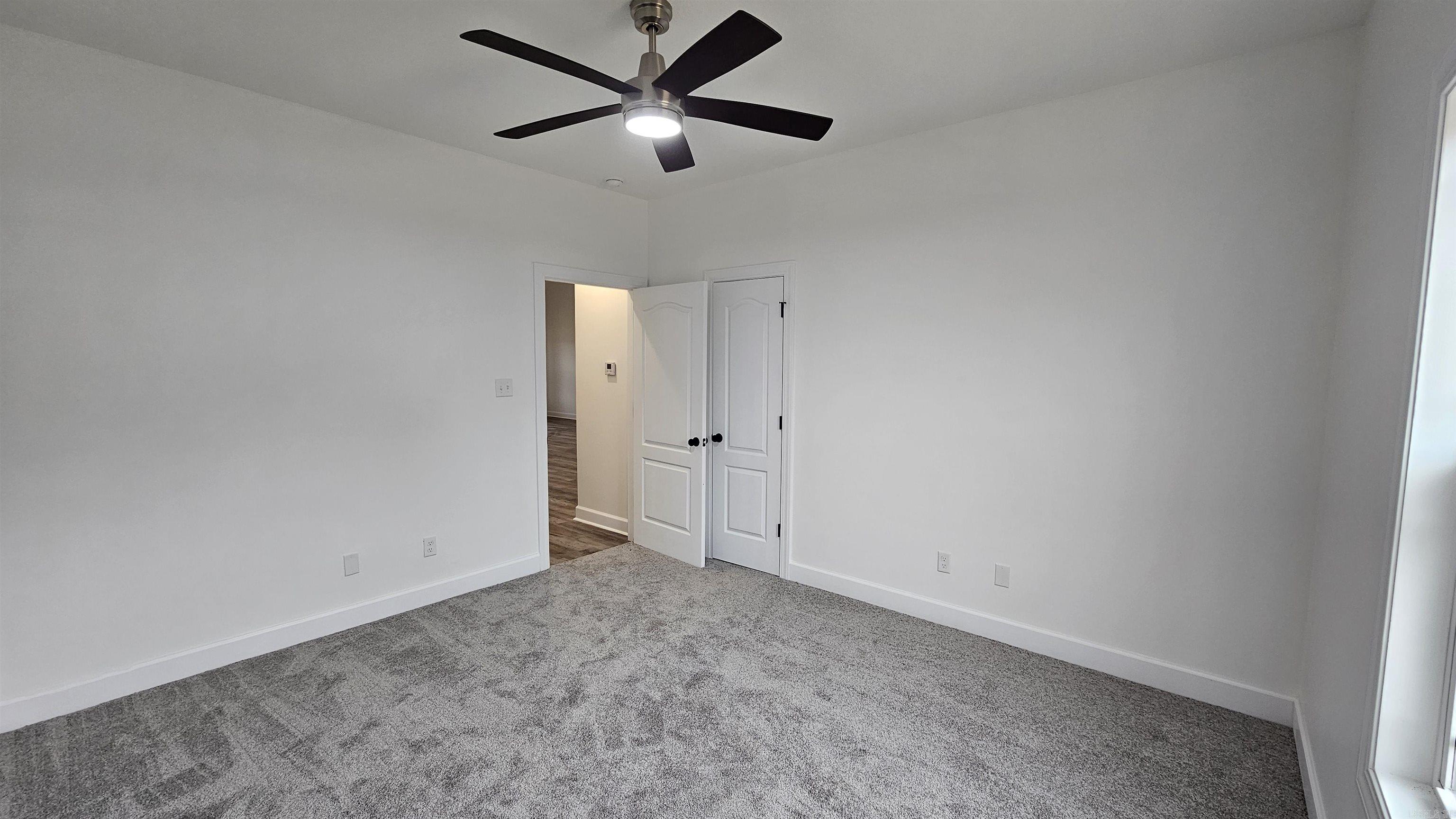 FOSTER REPLAT OF CEDAR HEIGHTS - Residential