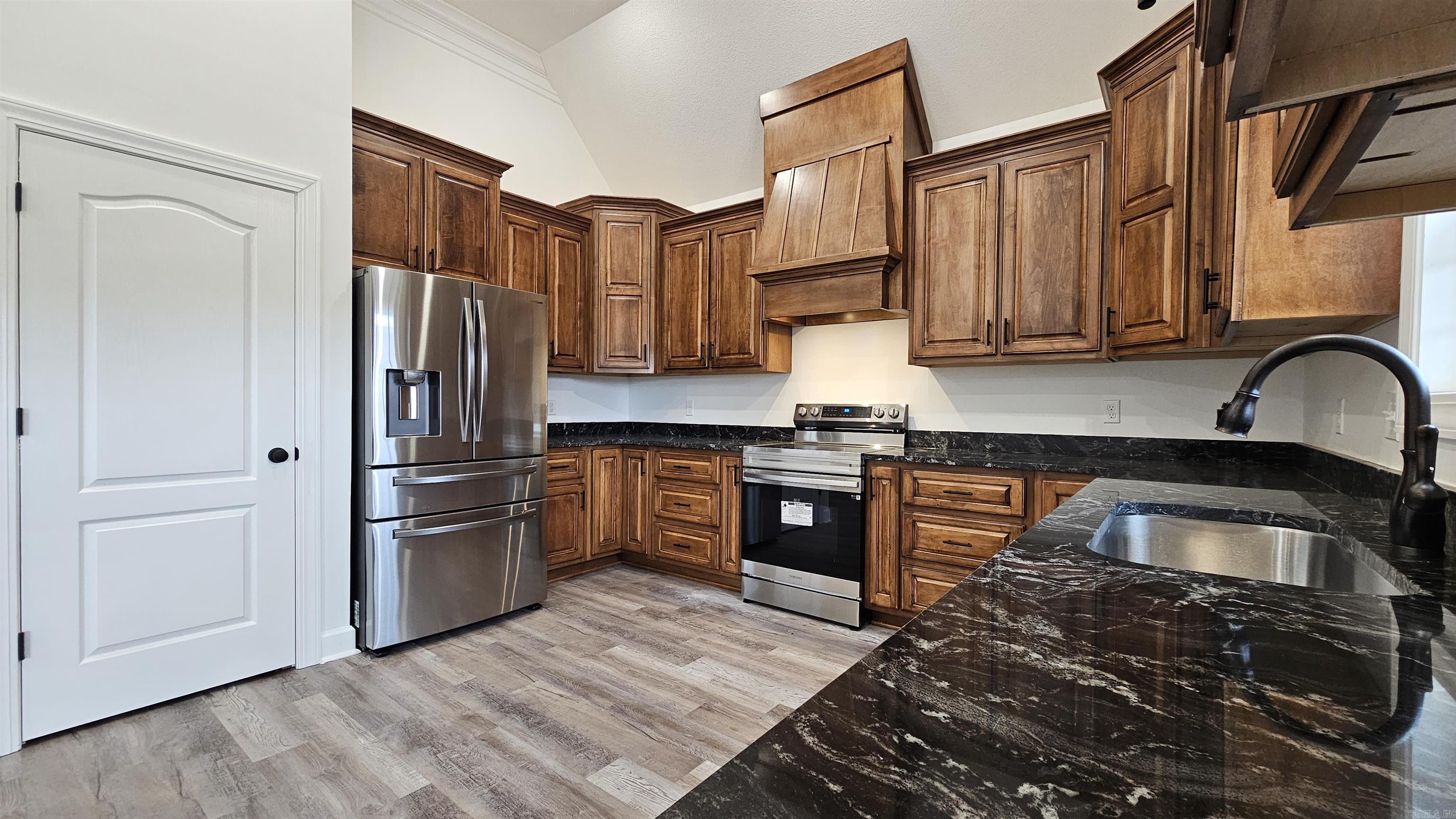 FOSTER REPLAT OF CEDAR HEIGHTS - Residential