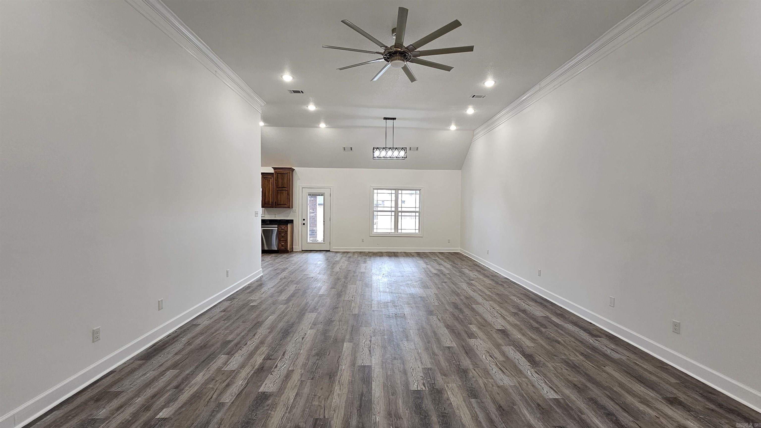 FOSTER REPLAT OF CEDAR HEIGHTS - Residential