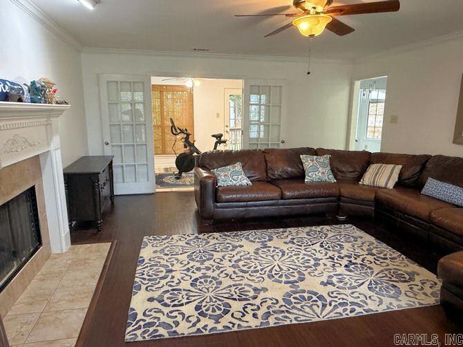 GARRETT GLEN ADDN - Residential