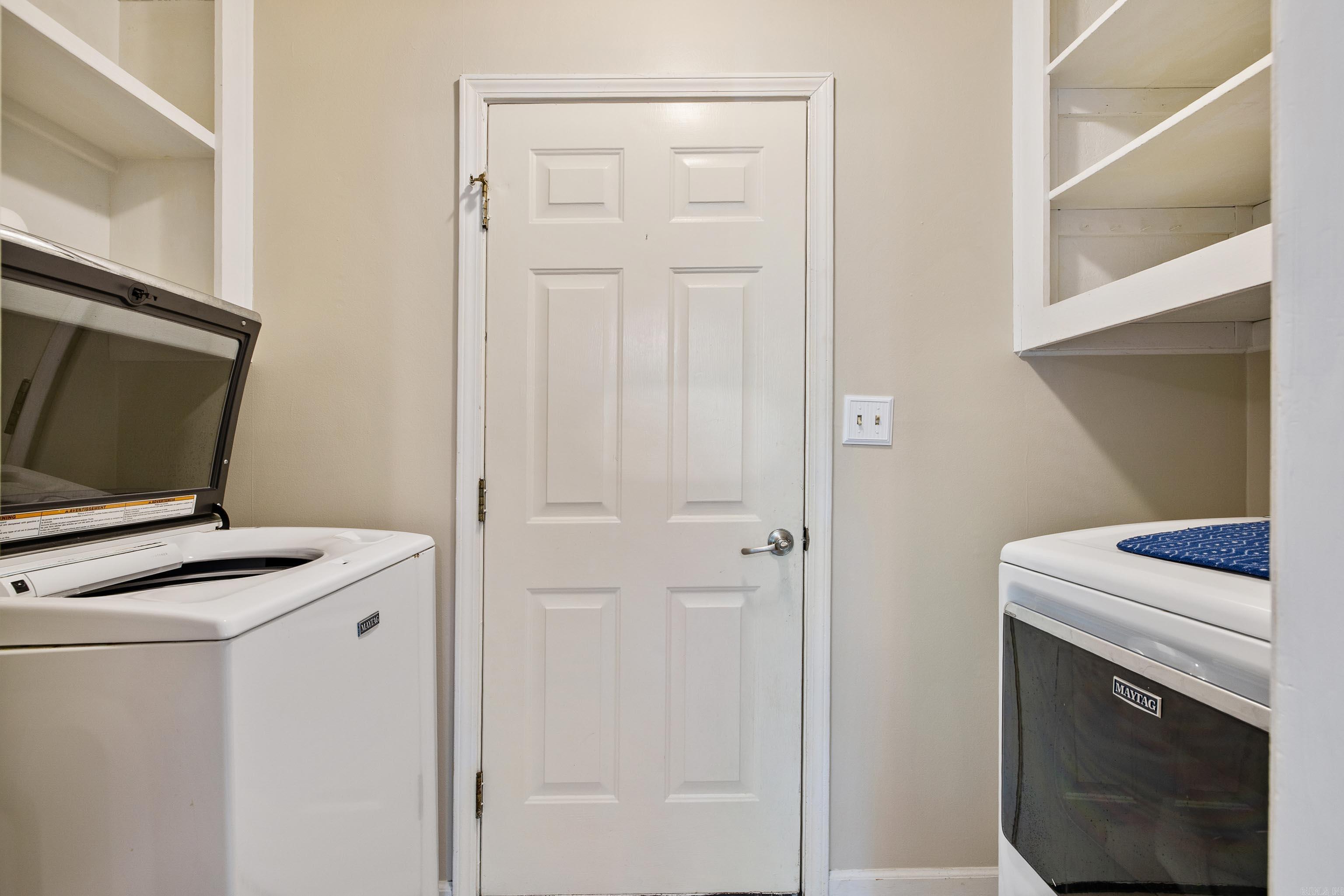 CEDAR RIDGE - Residential