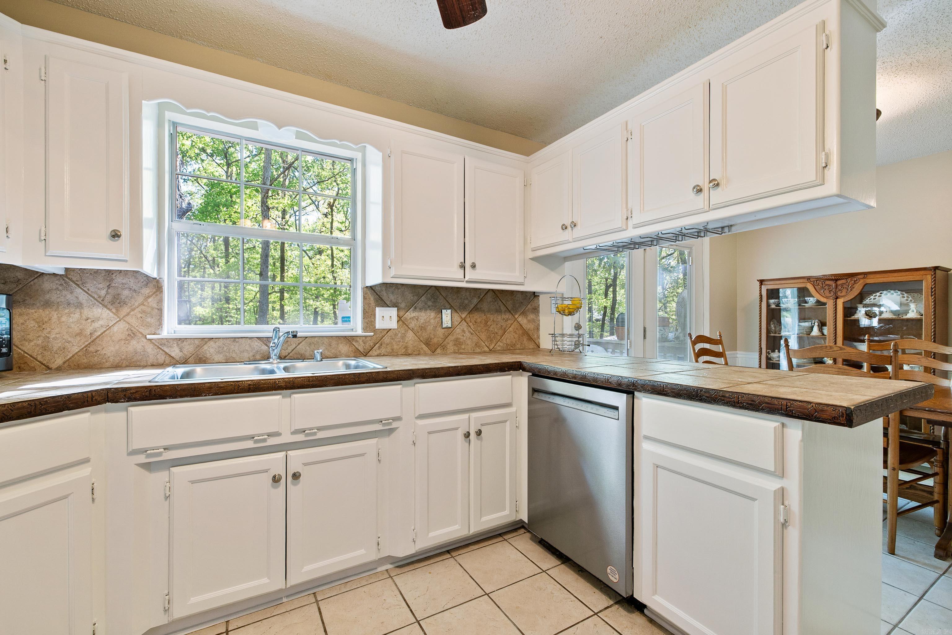 CEDAR RIDGE - Residential