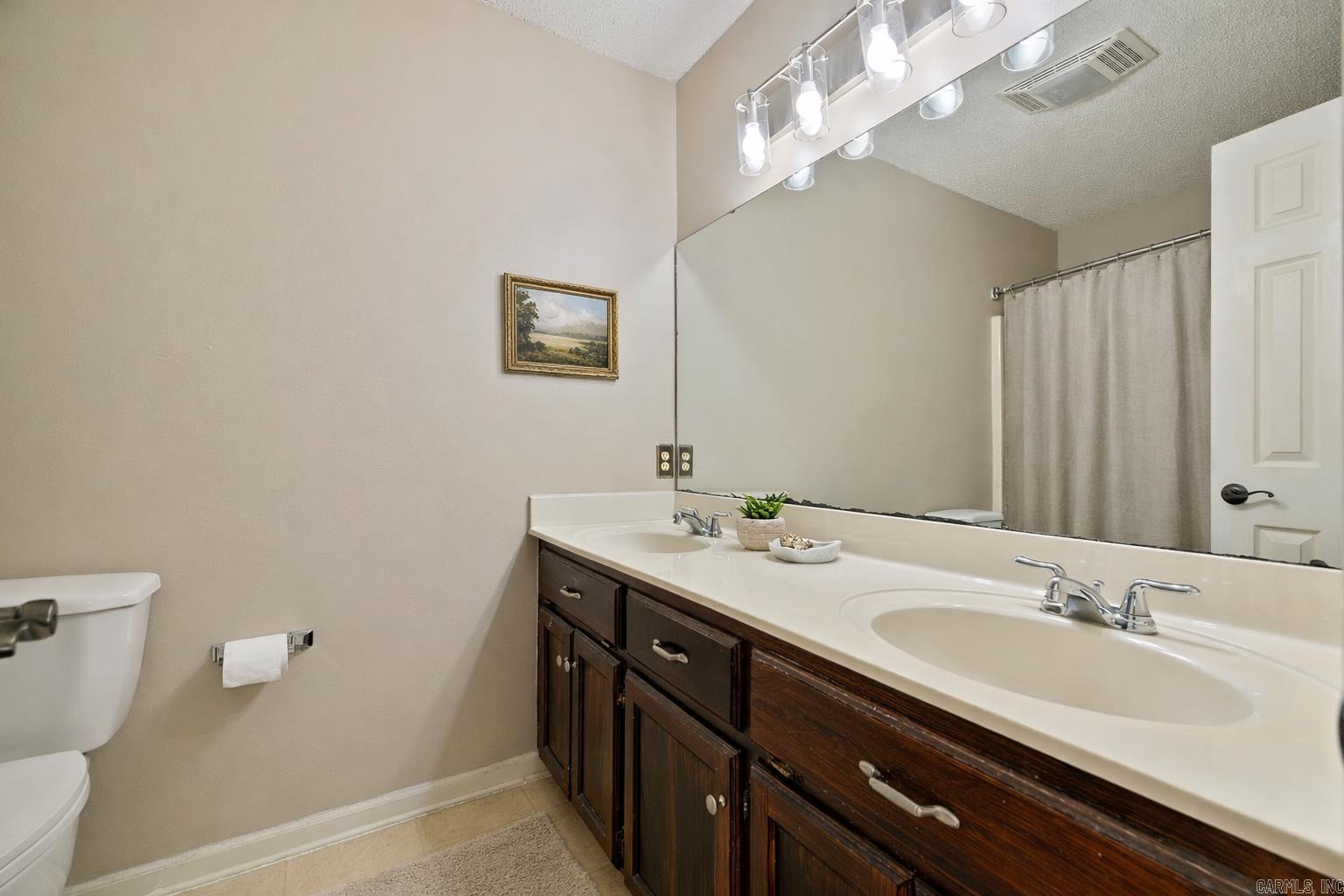 CEDAR RIDGE - Residential