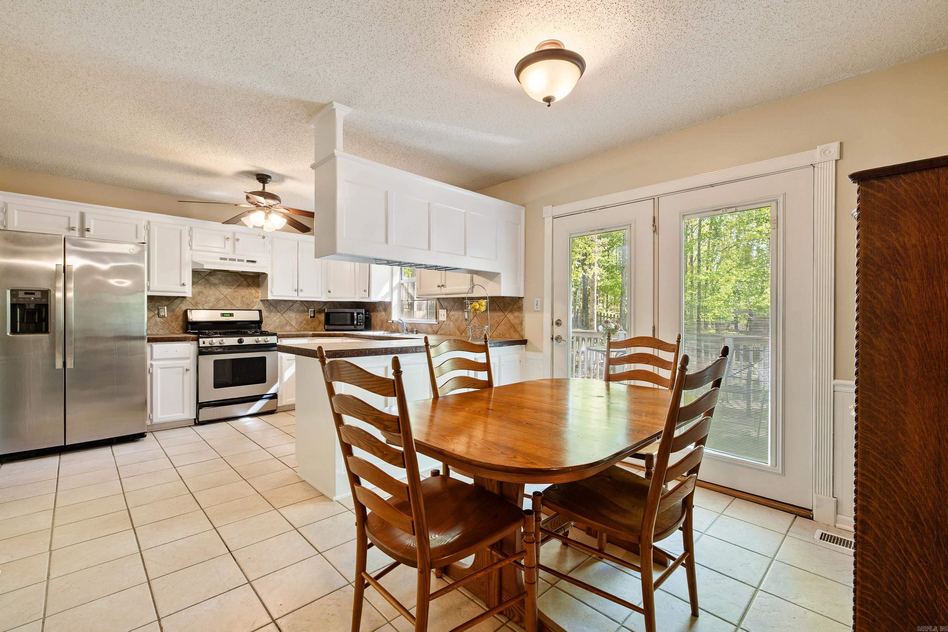 CEDAR RIDGE - Residential