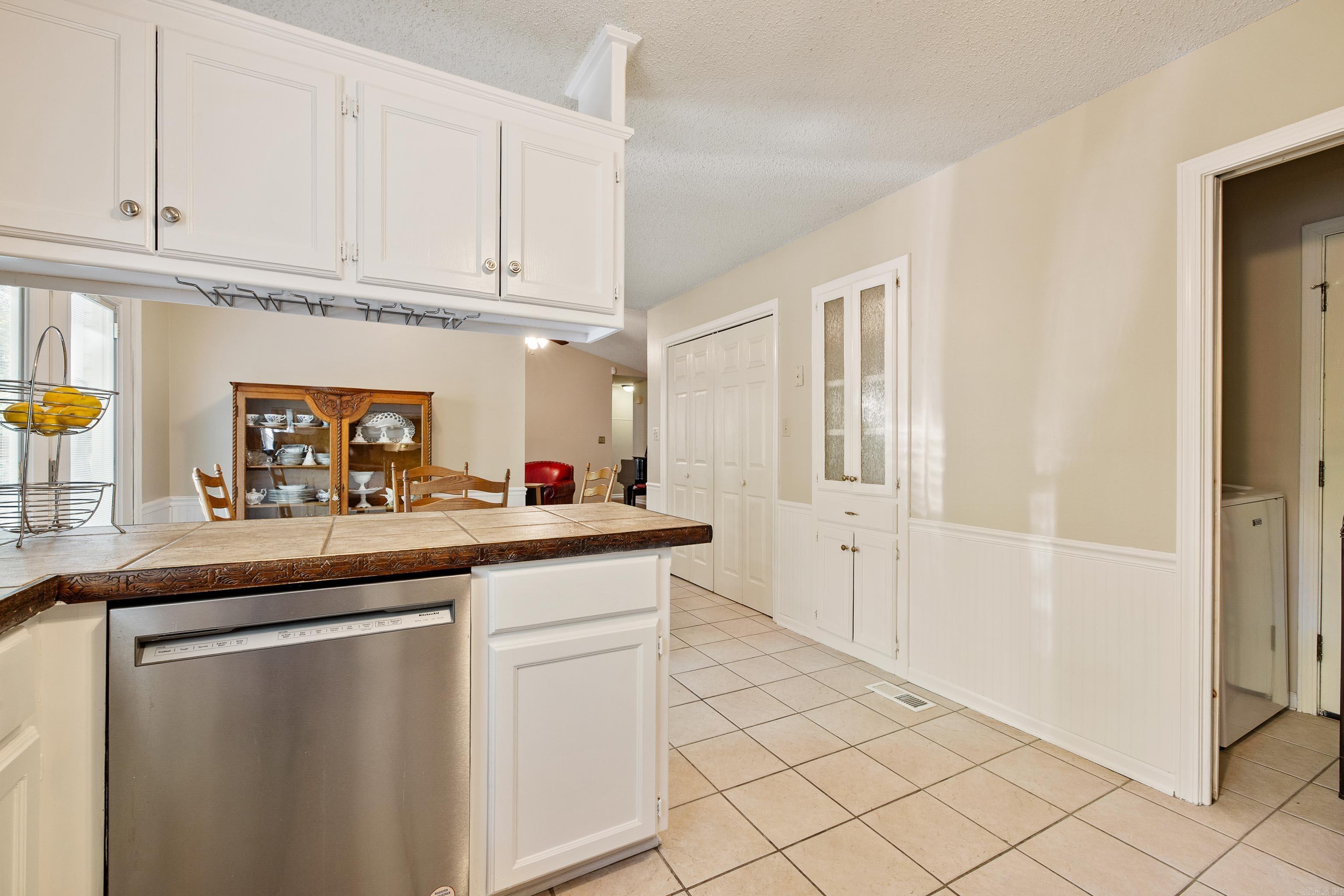 CEDAR RIDGE - Residential