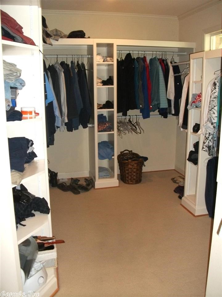 BASIN CIRCLE - Residential