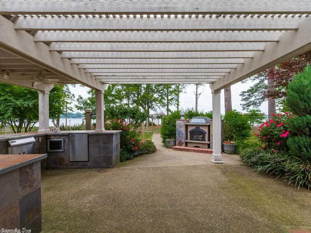 BASIN CIRCLE - Residential