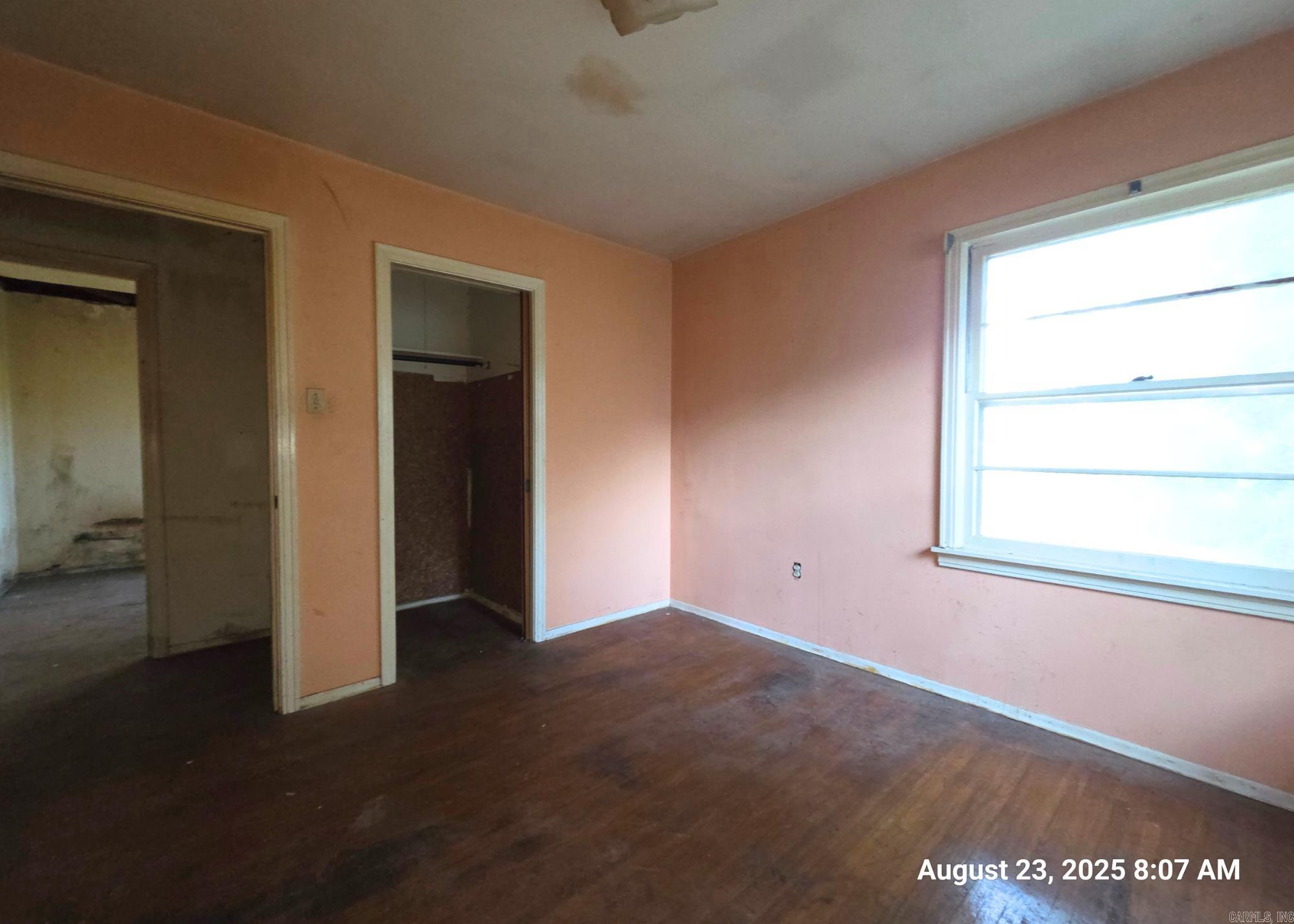 OAK FOREST GARDENS - Residential