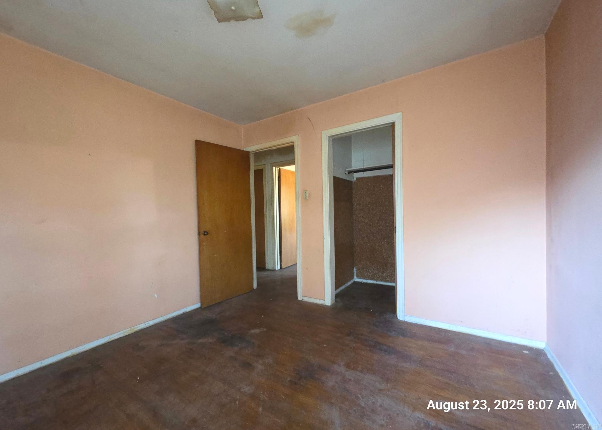 OAK FOREST GARDENS - Residential