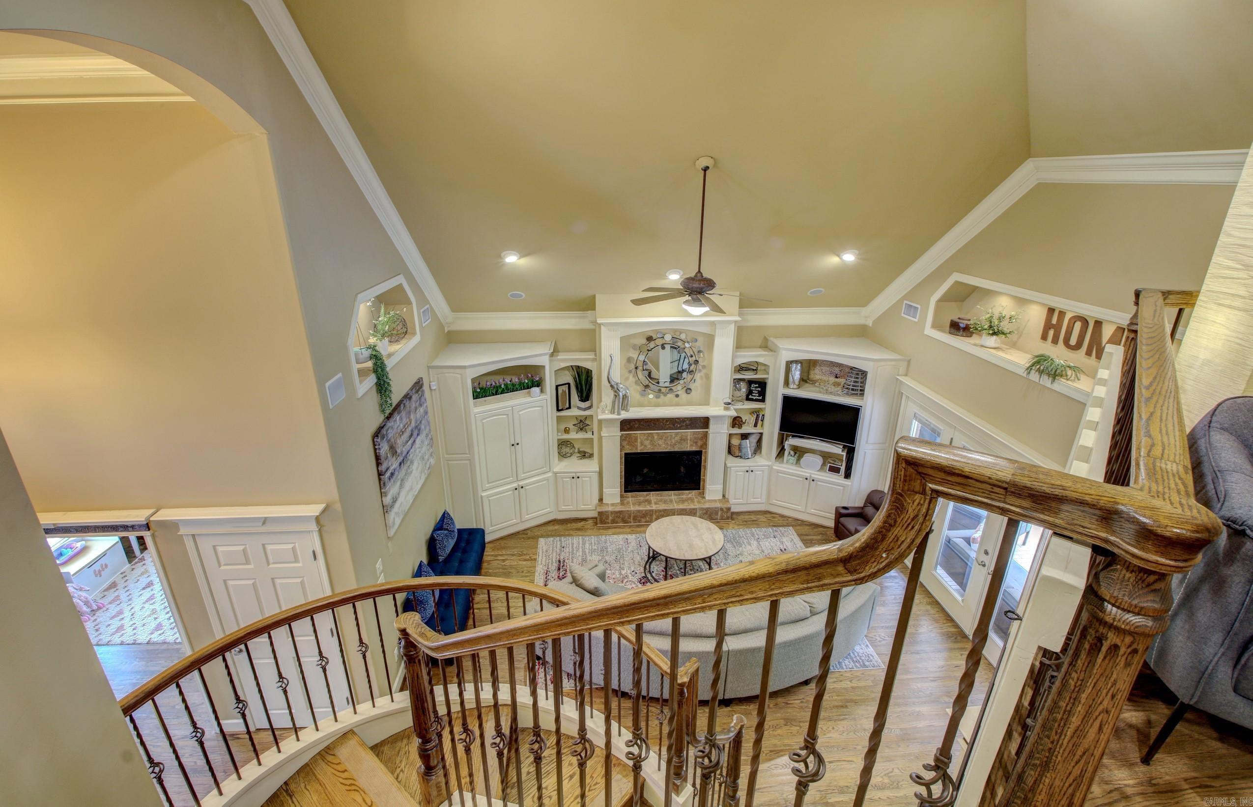 WOODLANDS EDGE - Residential