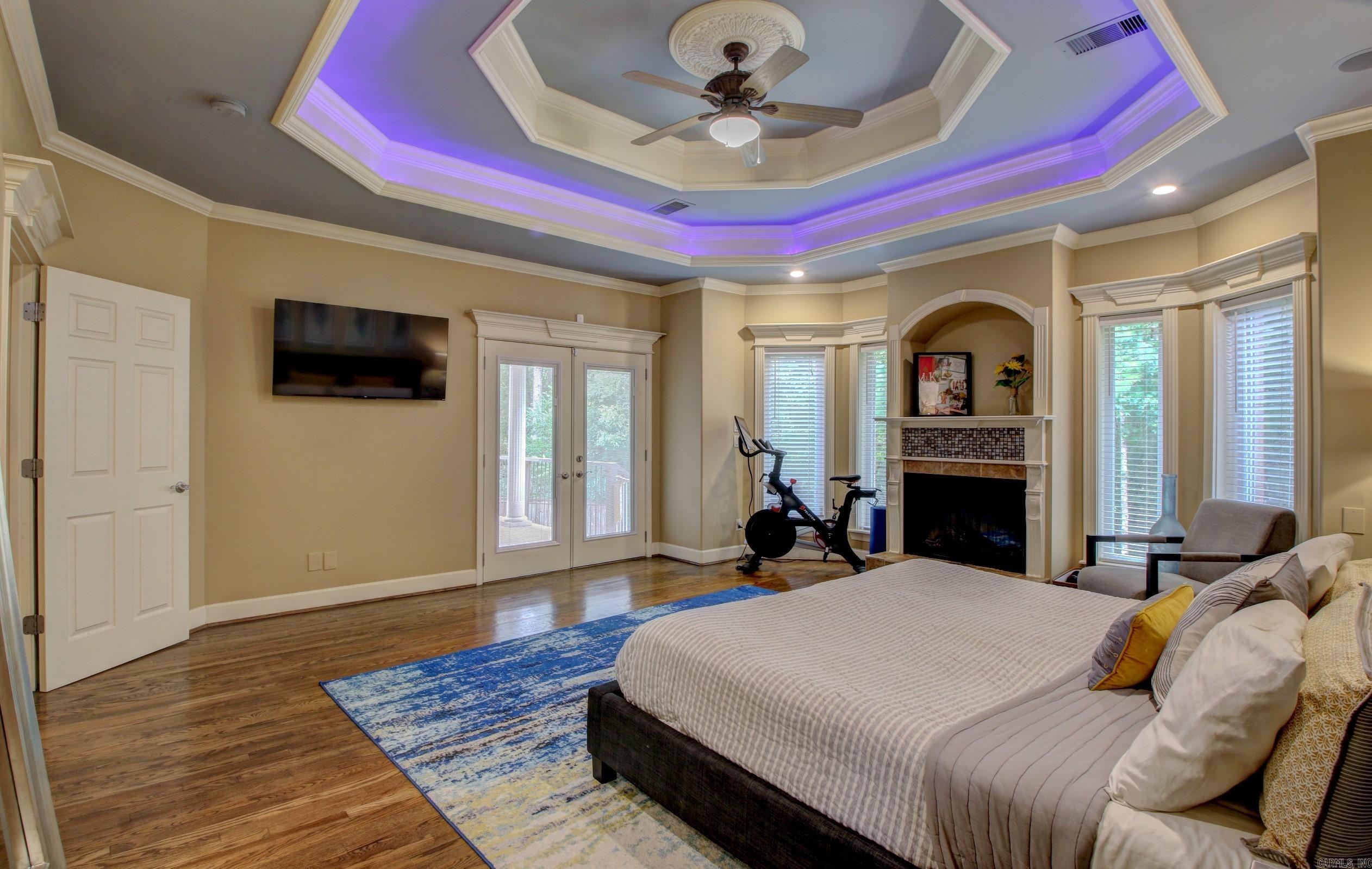 WOODLANDS EDGE - Residential