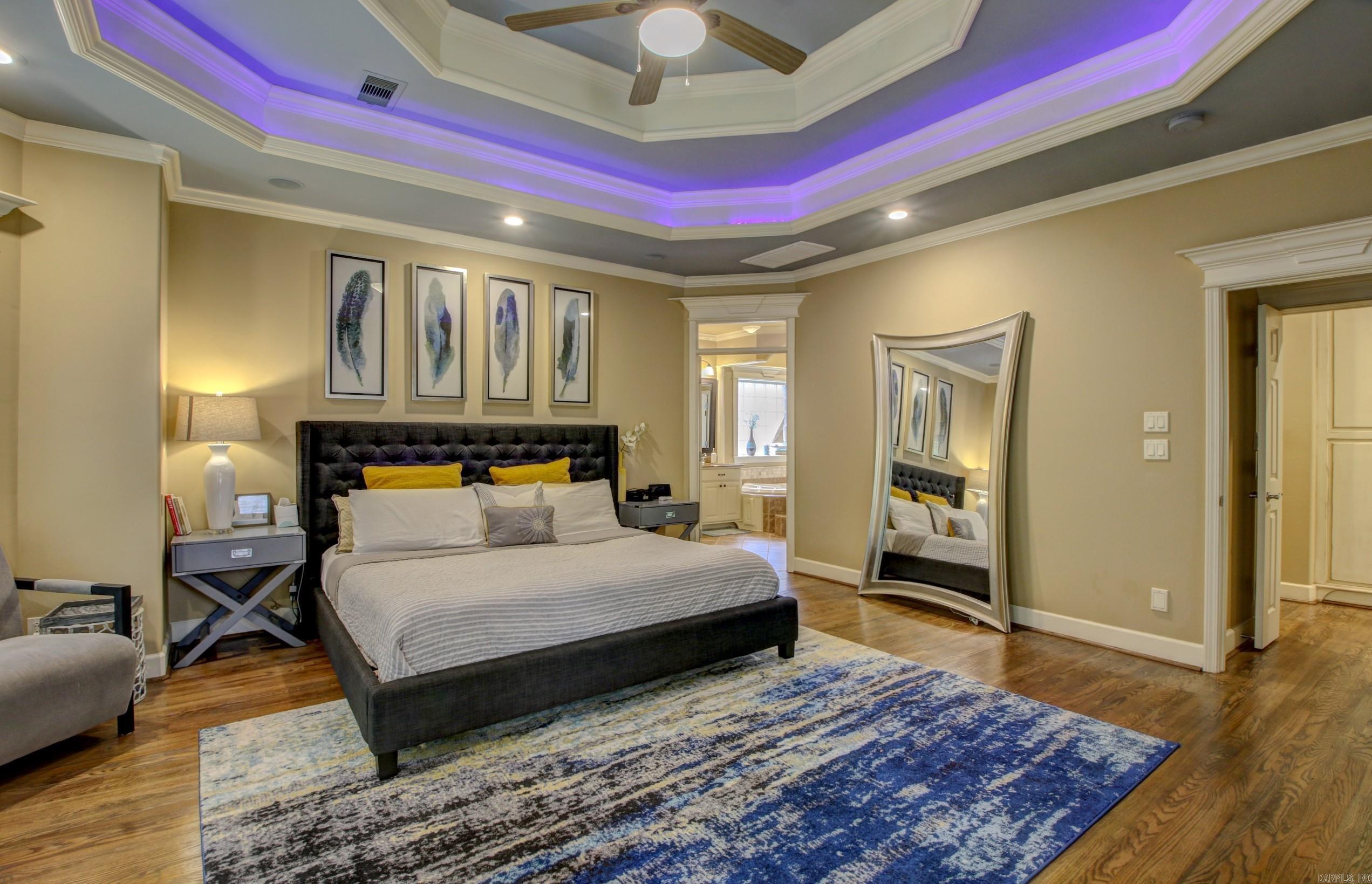 WOODLANDS EDGE - Residential