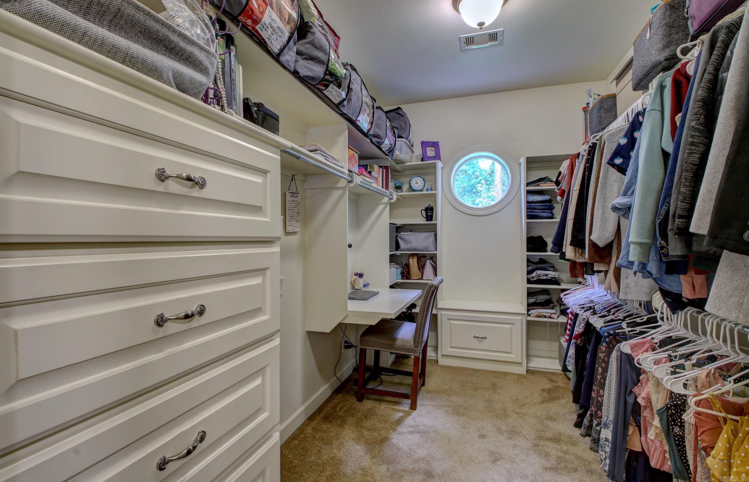 WOODLANDS EDGE - Residential