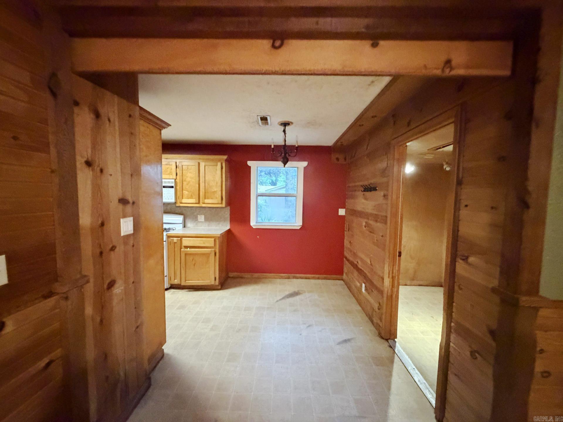 PEBBLE LAKE - Residential