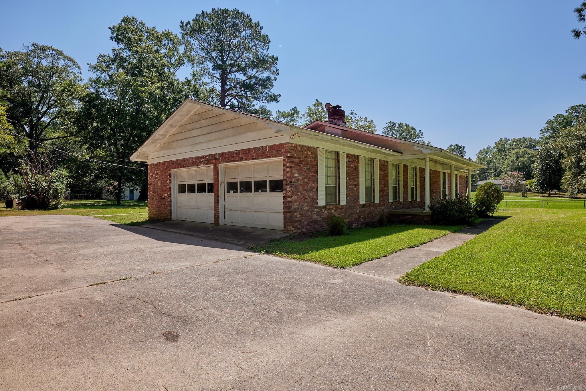 Metes & Bounds - Residential