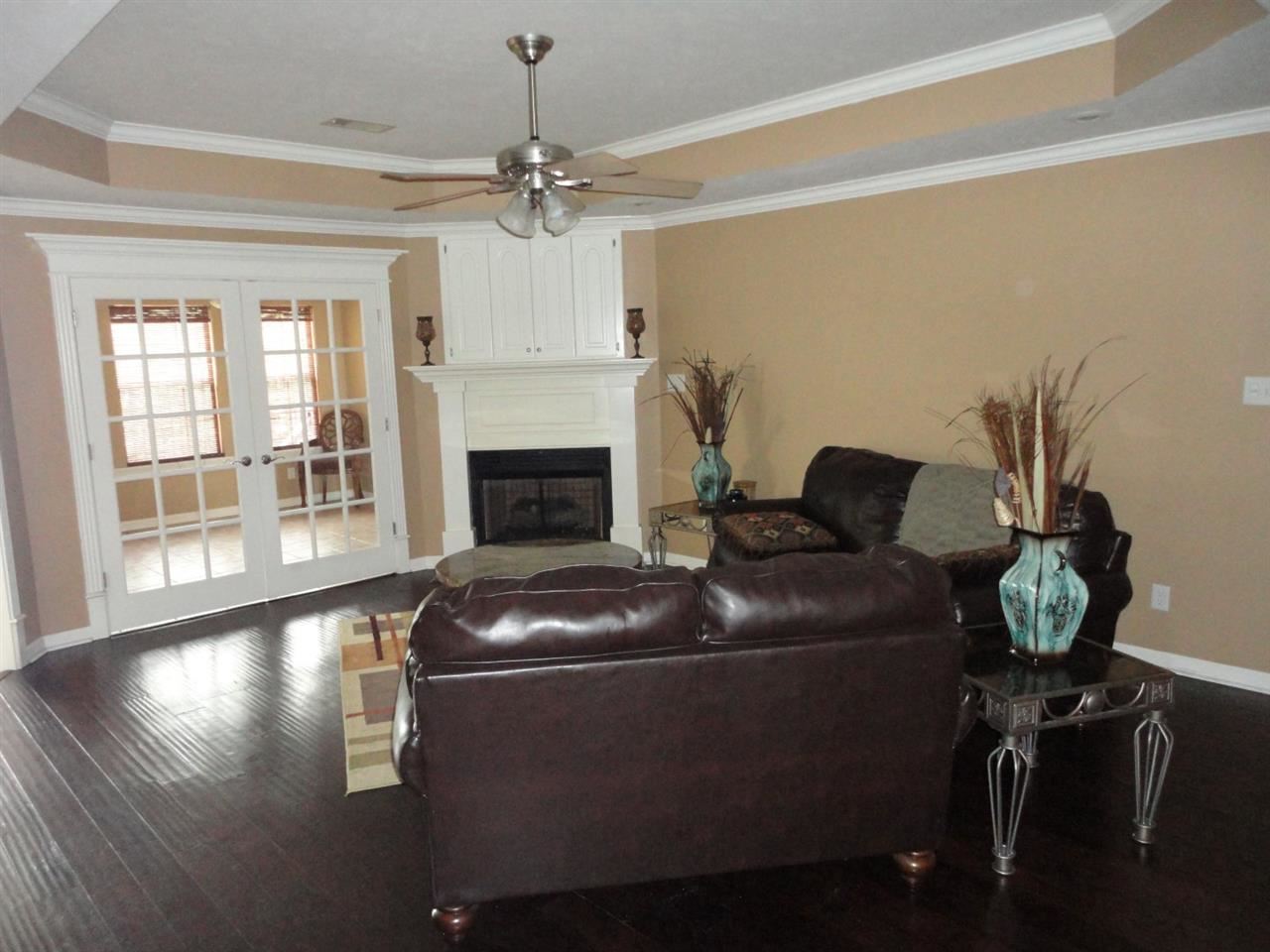 GARDEN OAKS ADDN - Residential