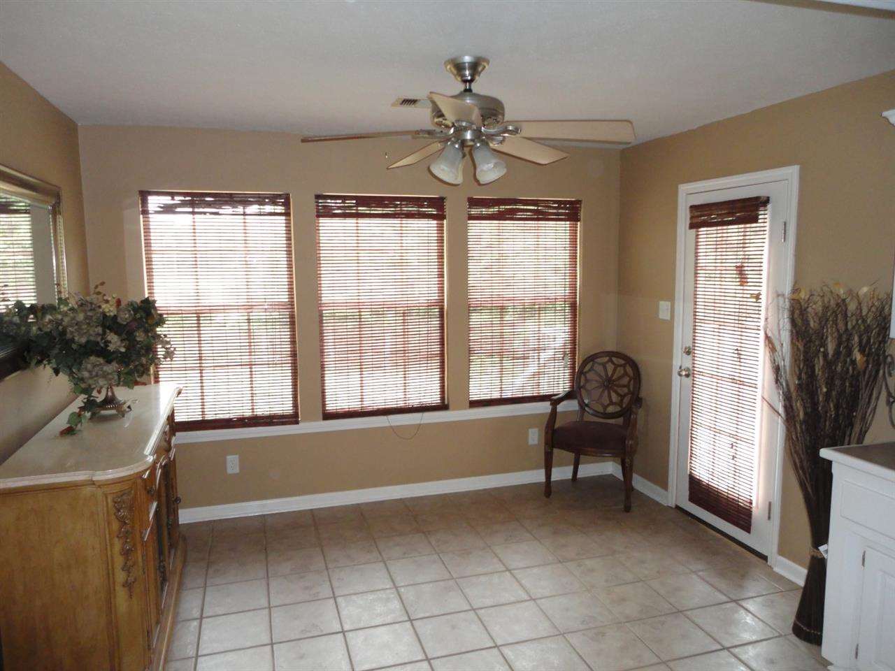 GARDEN OAKS ADDN - Residential