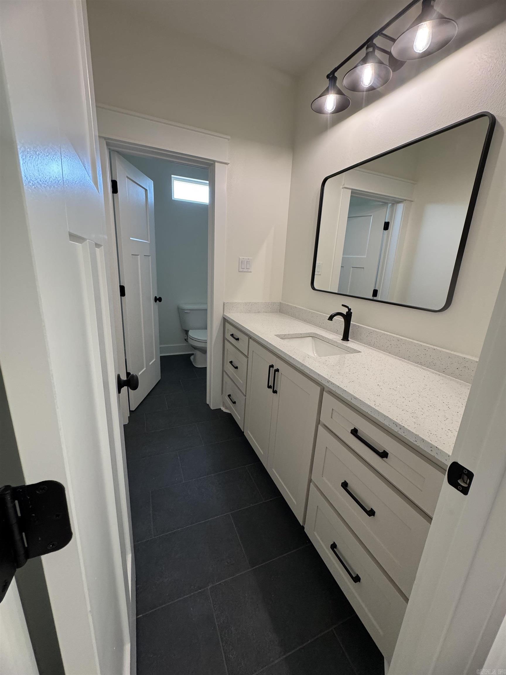 DETONTI PLACE PHASE I - Residential