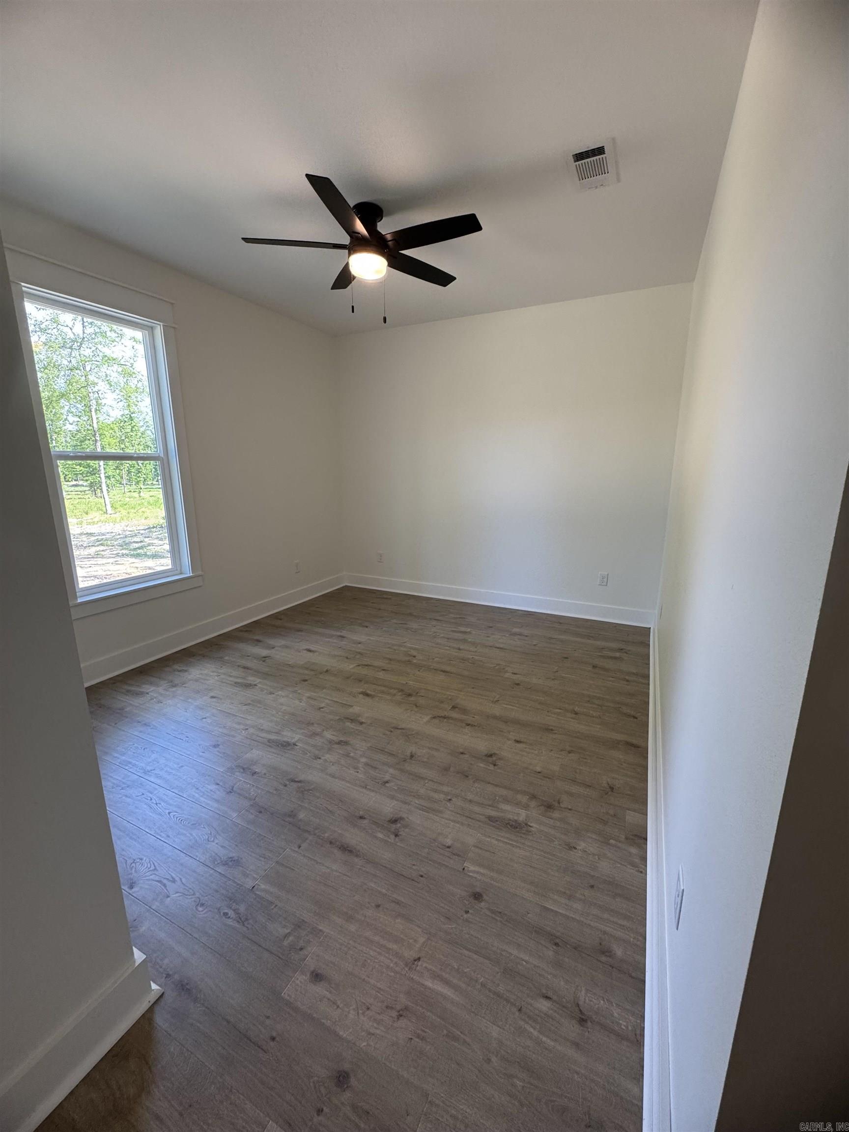 DETONTI PLACE PHASE I - Residential