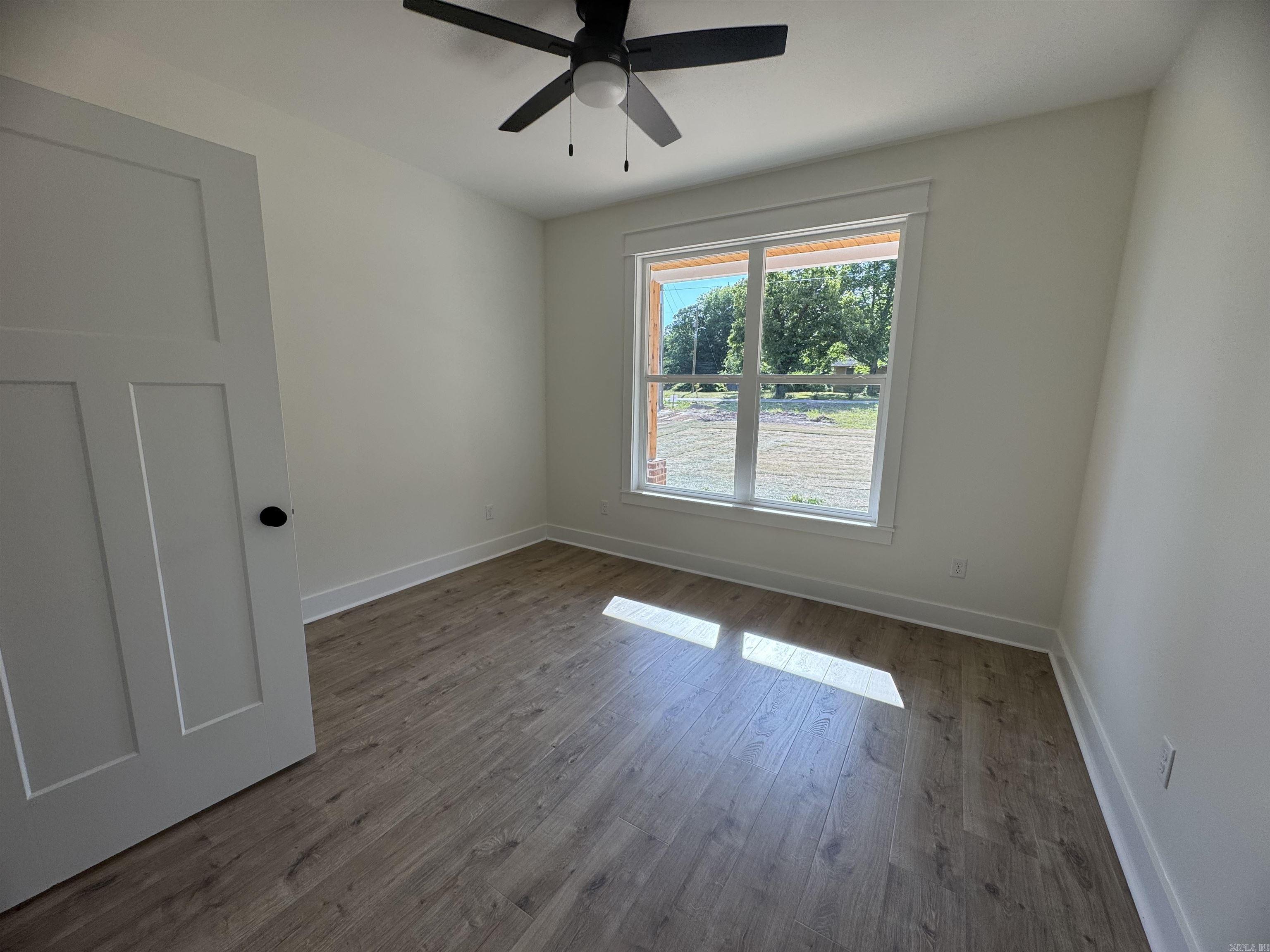 DETONTI PLACE PHASE I - Residential