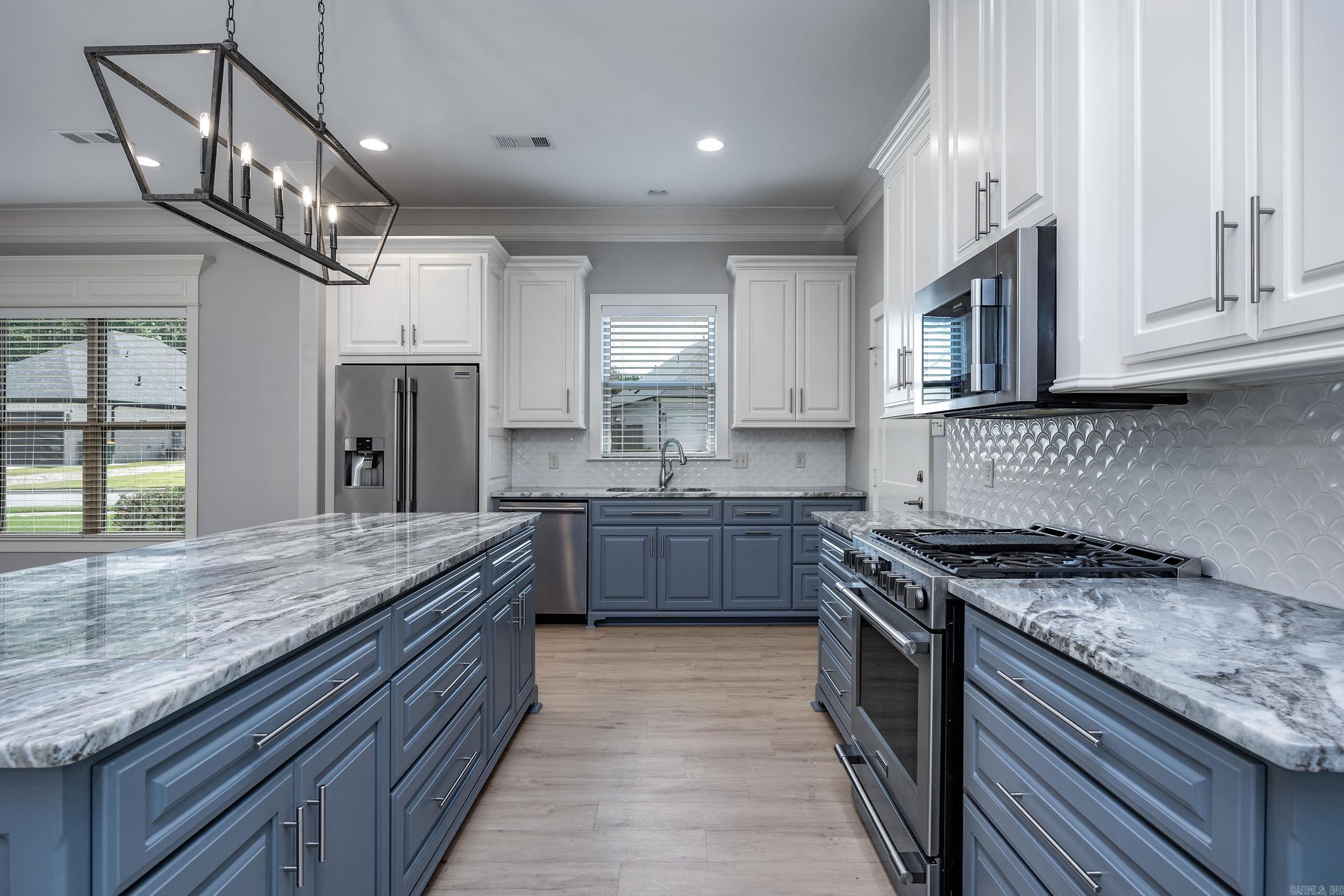 PARKSIDE ADDITION - Residential