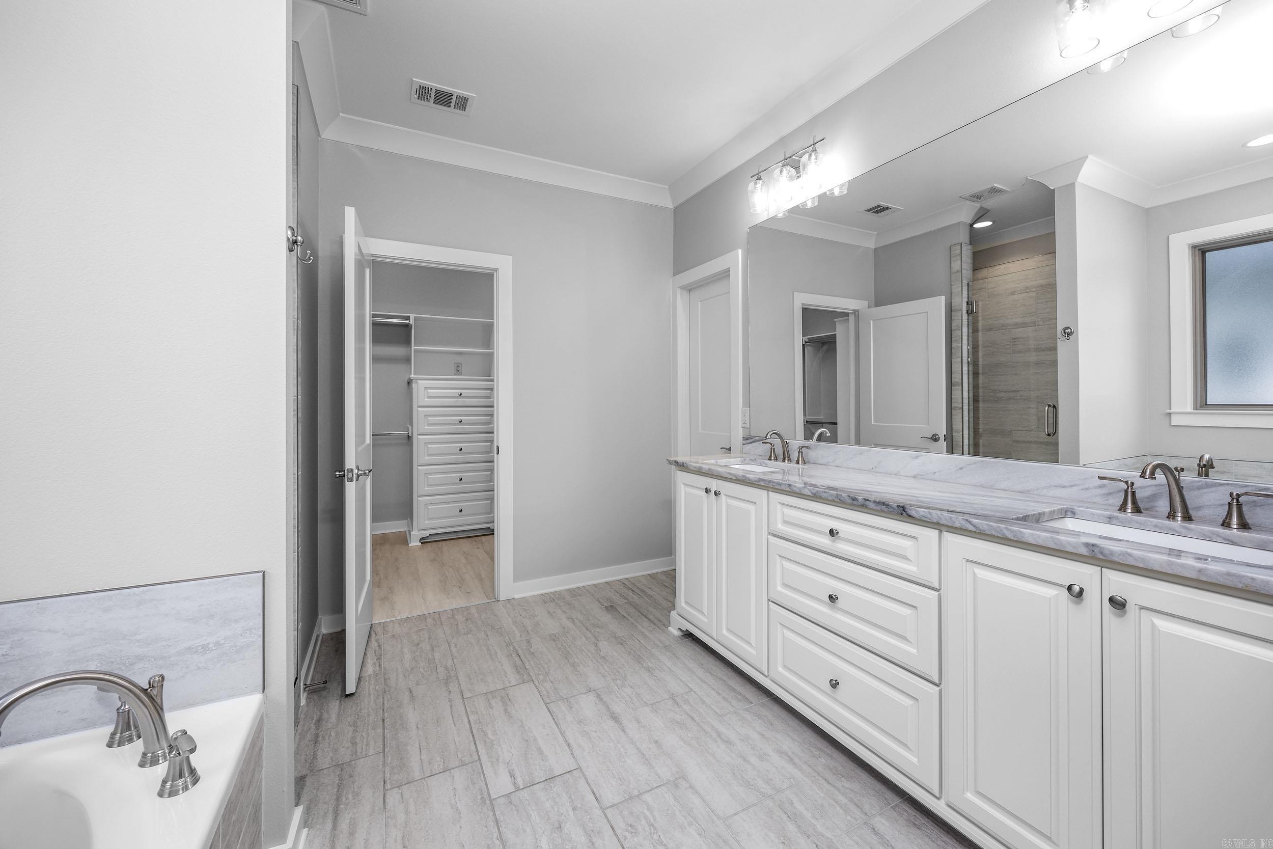 PARKSIDE ADDITION - Residential