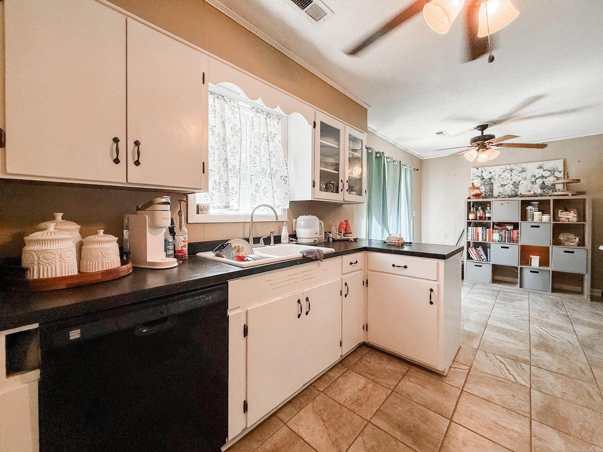 H.F. HENSON - Residential