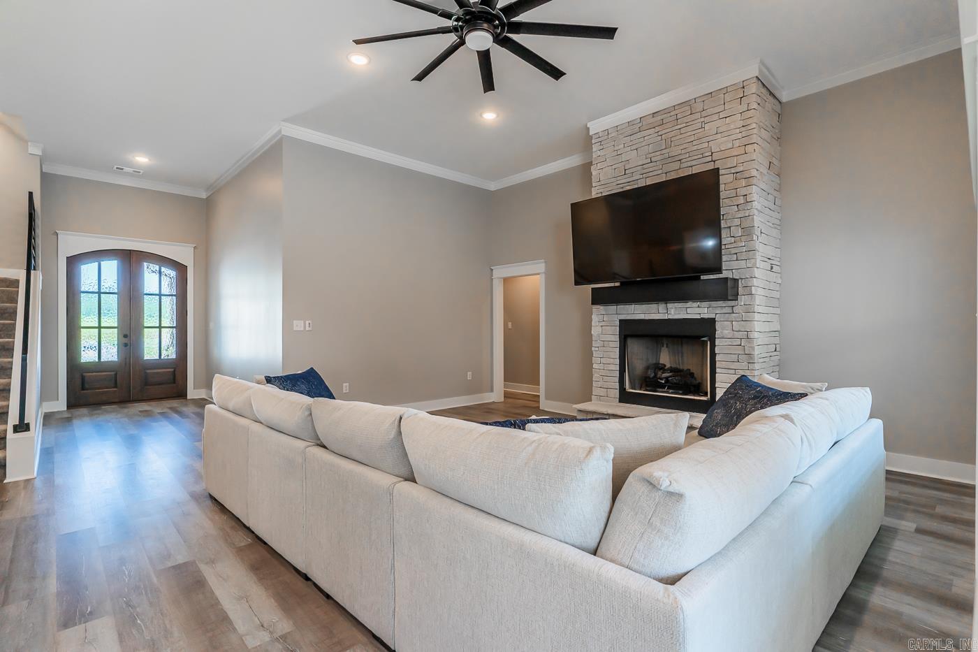 EDEN HILLS ESTATES PHASE III - Residential