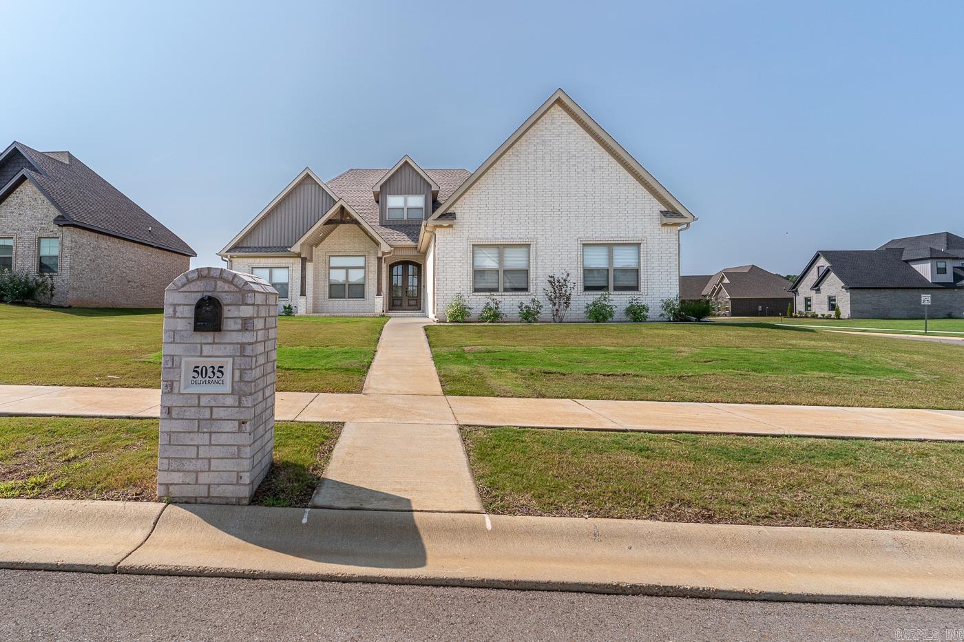 EDEN HILLS ESTATES PHASE III - Residential