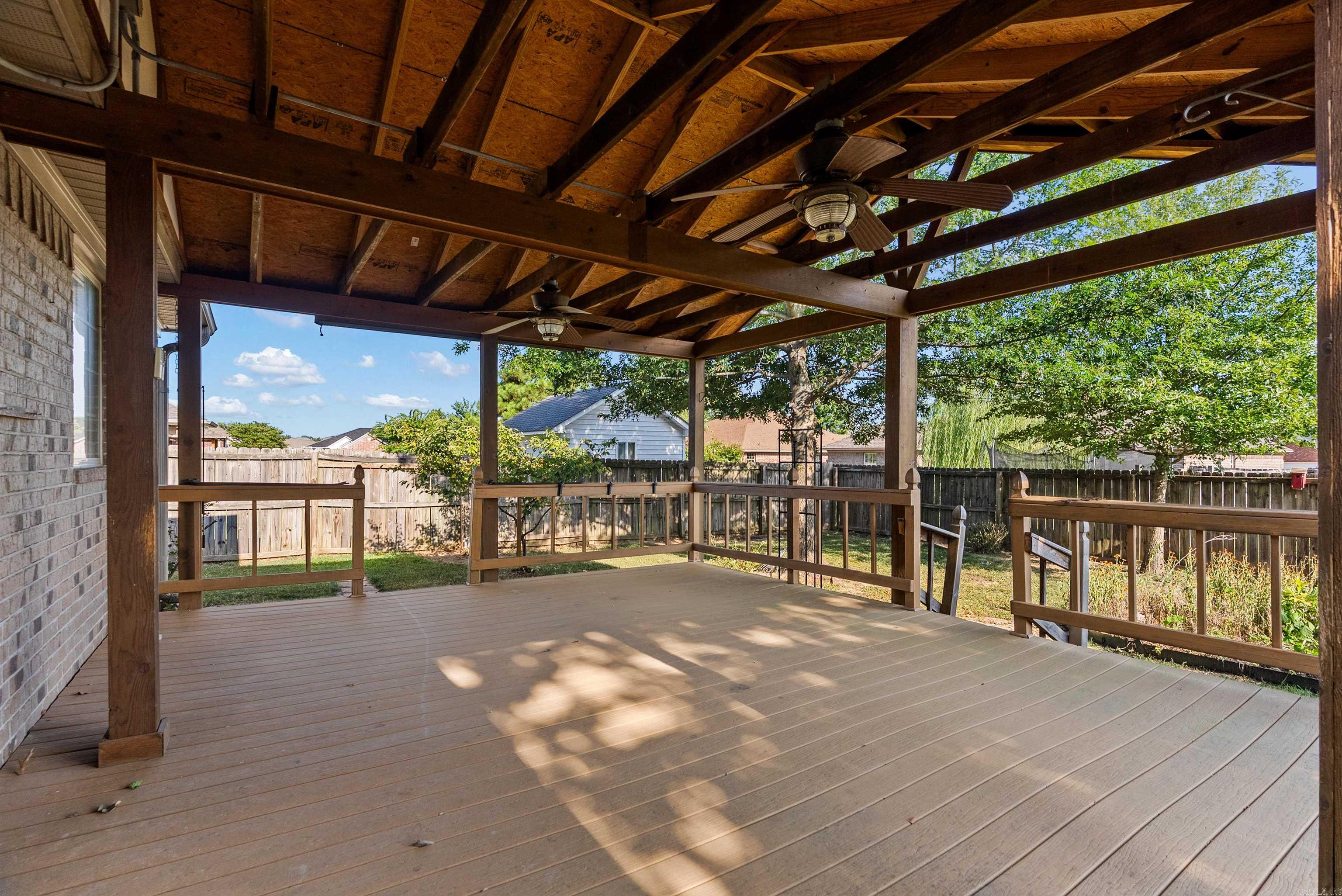 SPRING VALLEY - Residential