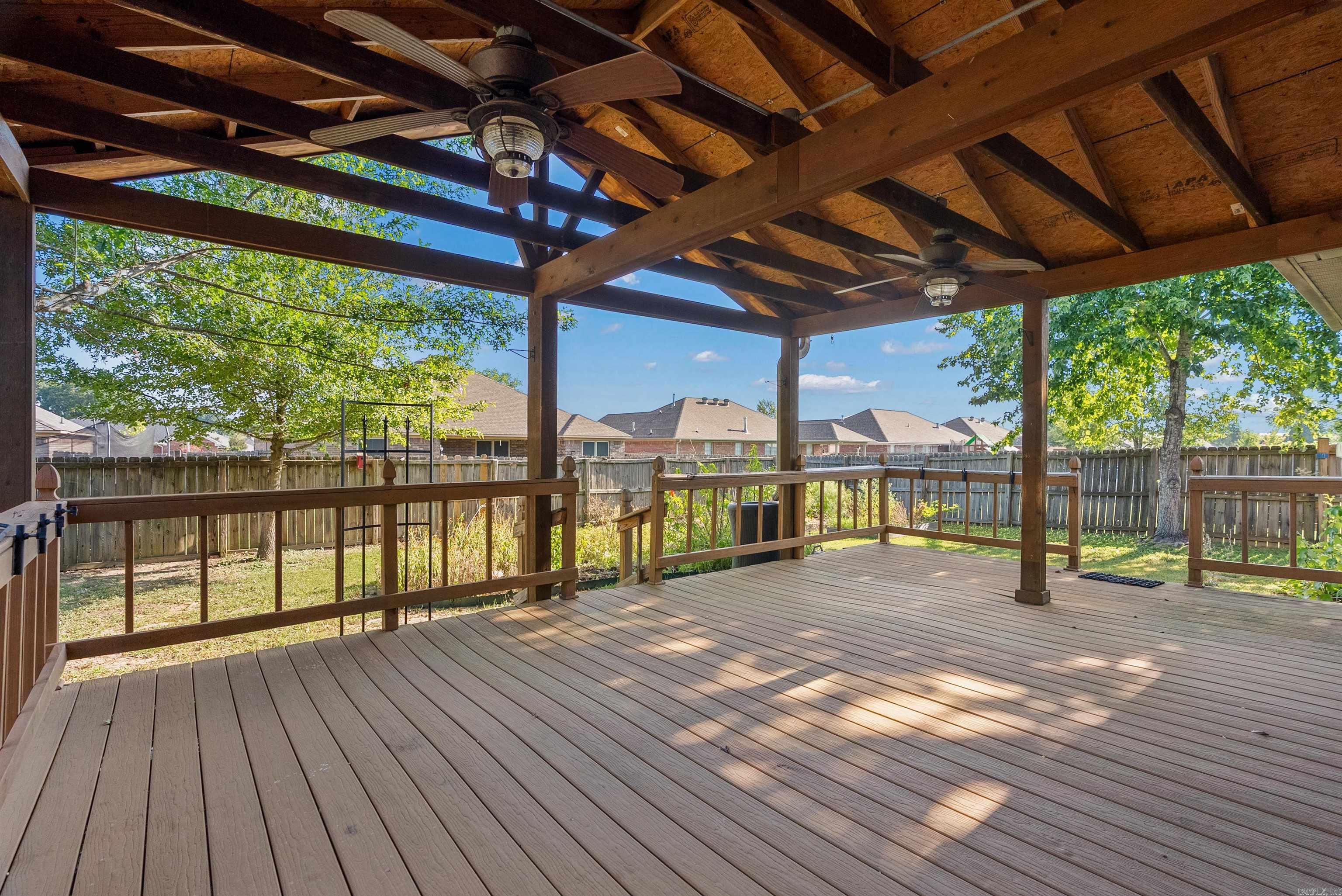 SPRING VALLEY - Residential