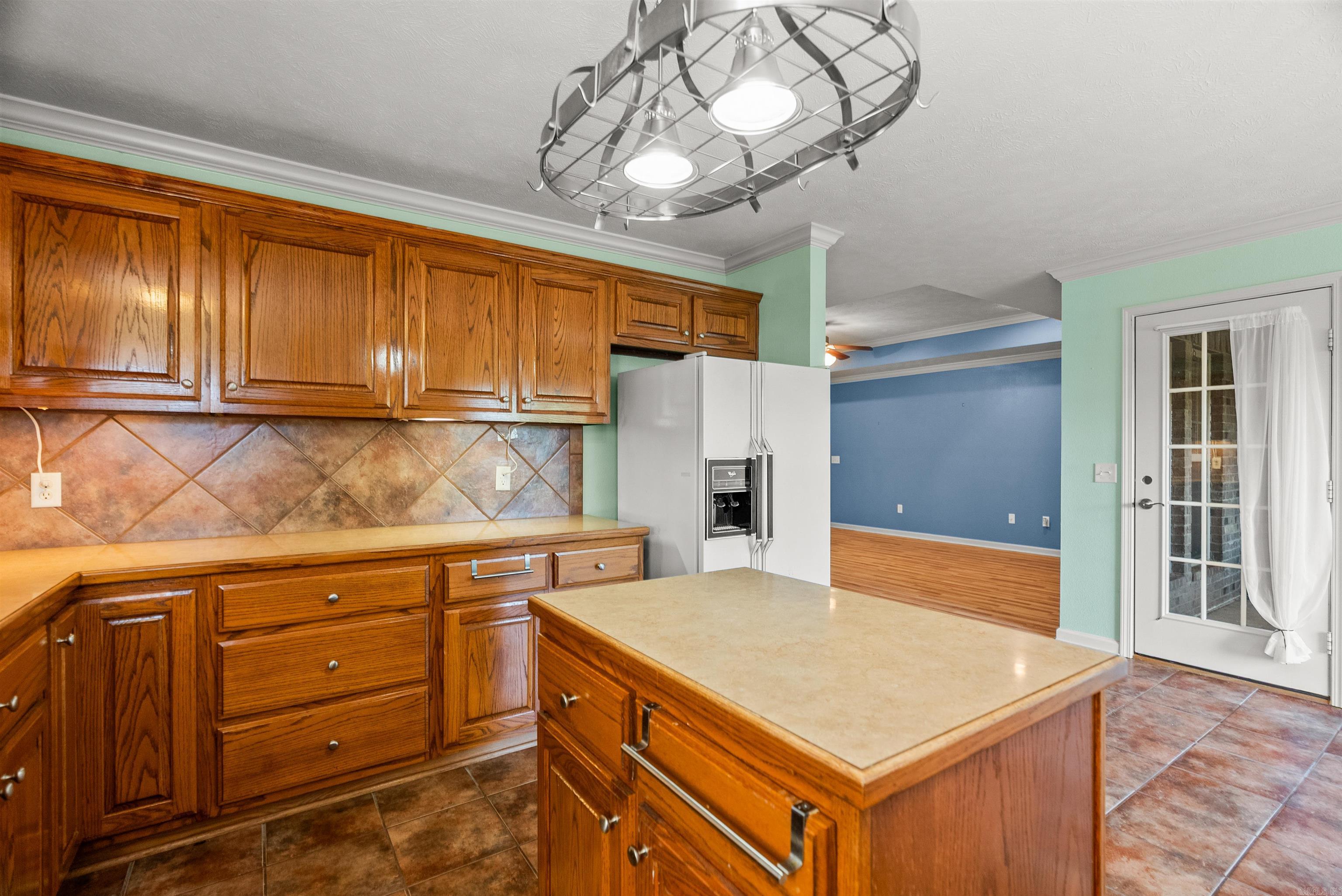 SPRING VALLEY - Residential