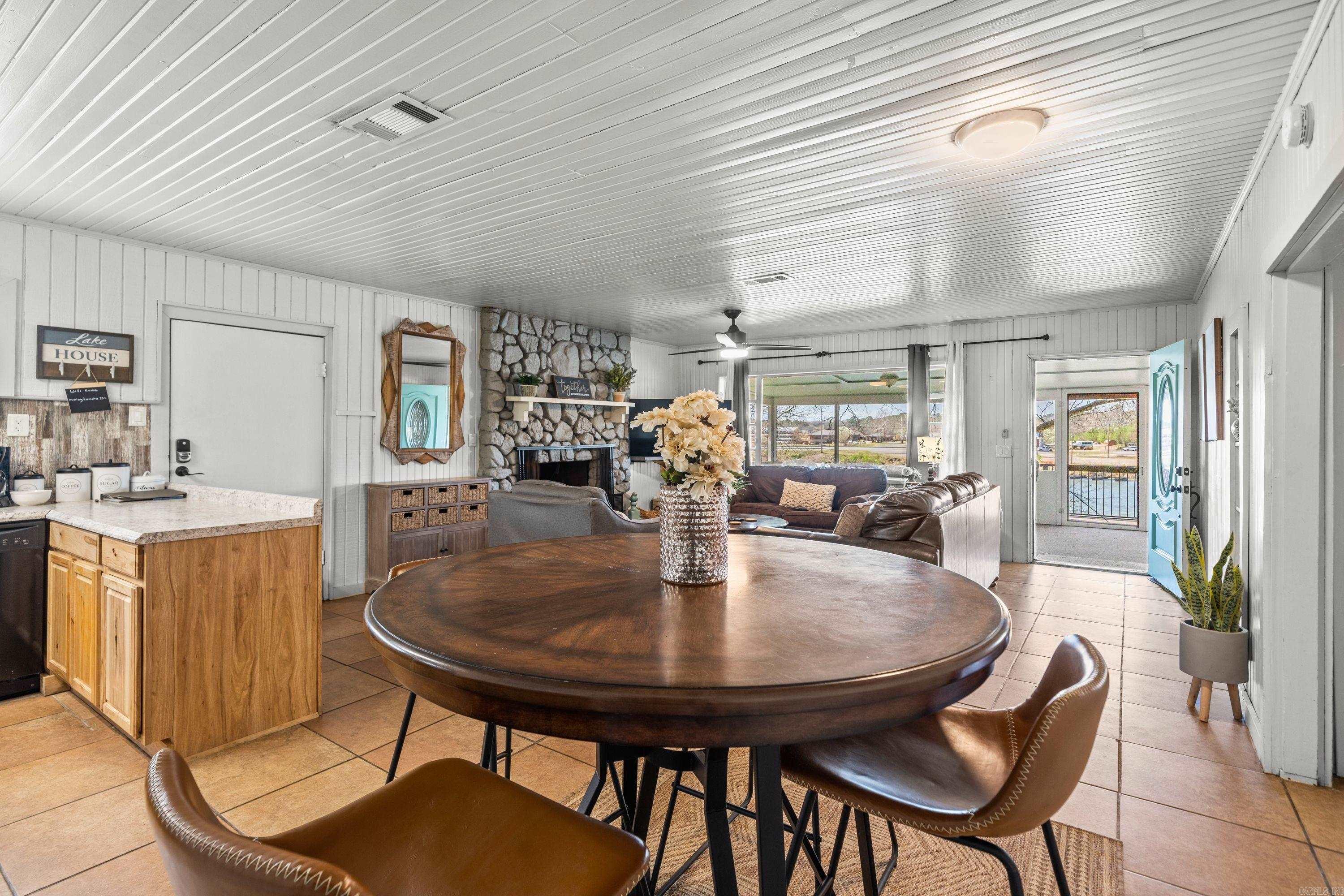 WESTWARD HO HEIGHTS - OUT - Residential