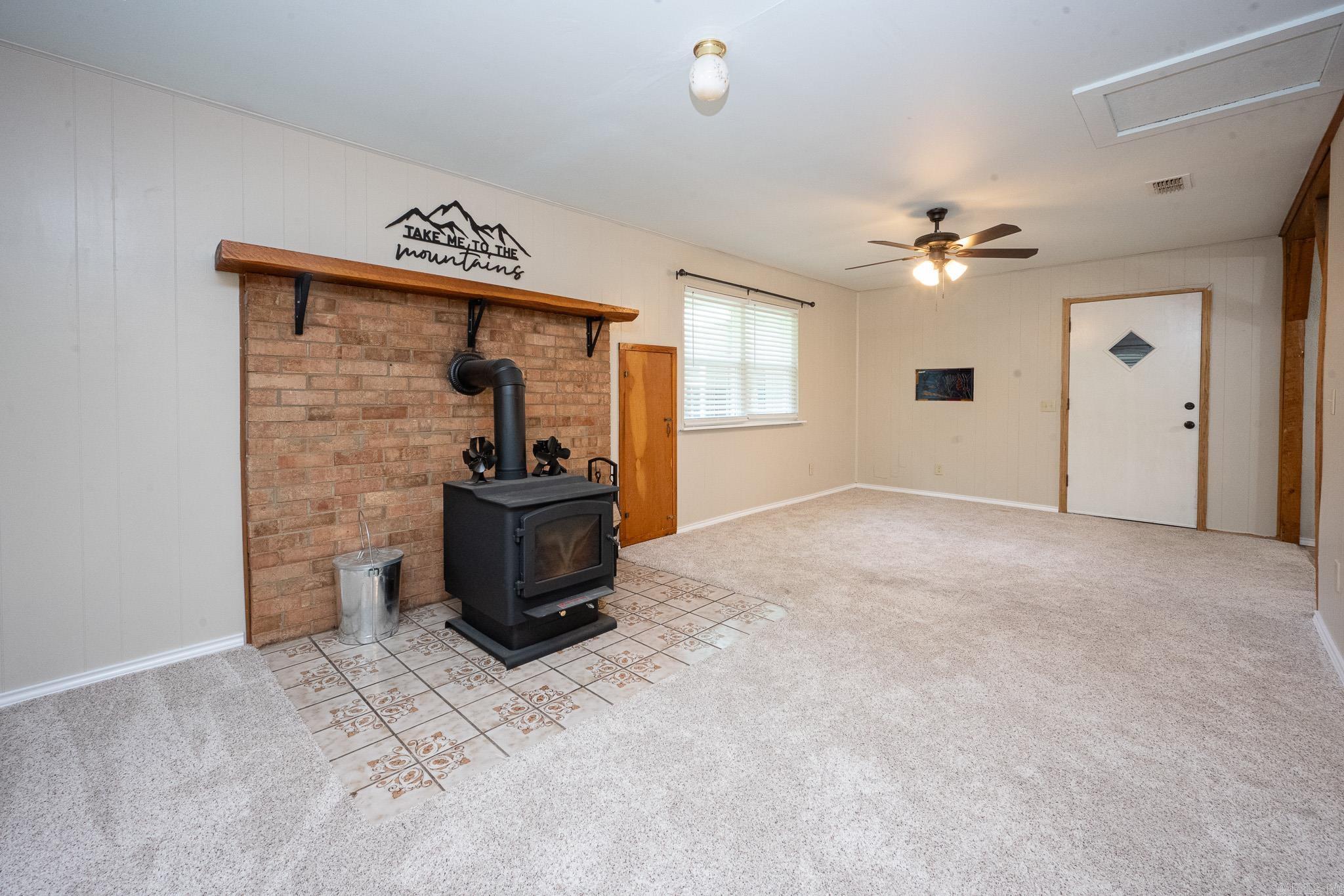 WOODLAND ADD INSIDE - Residential