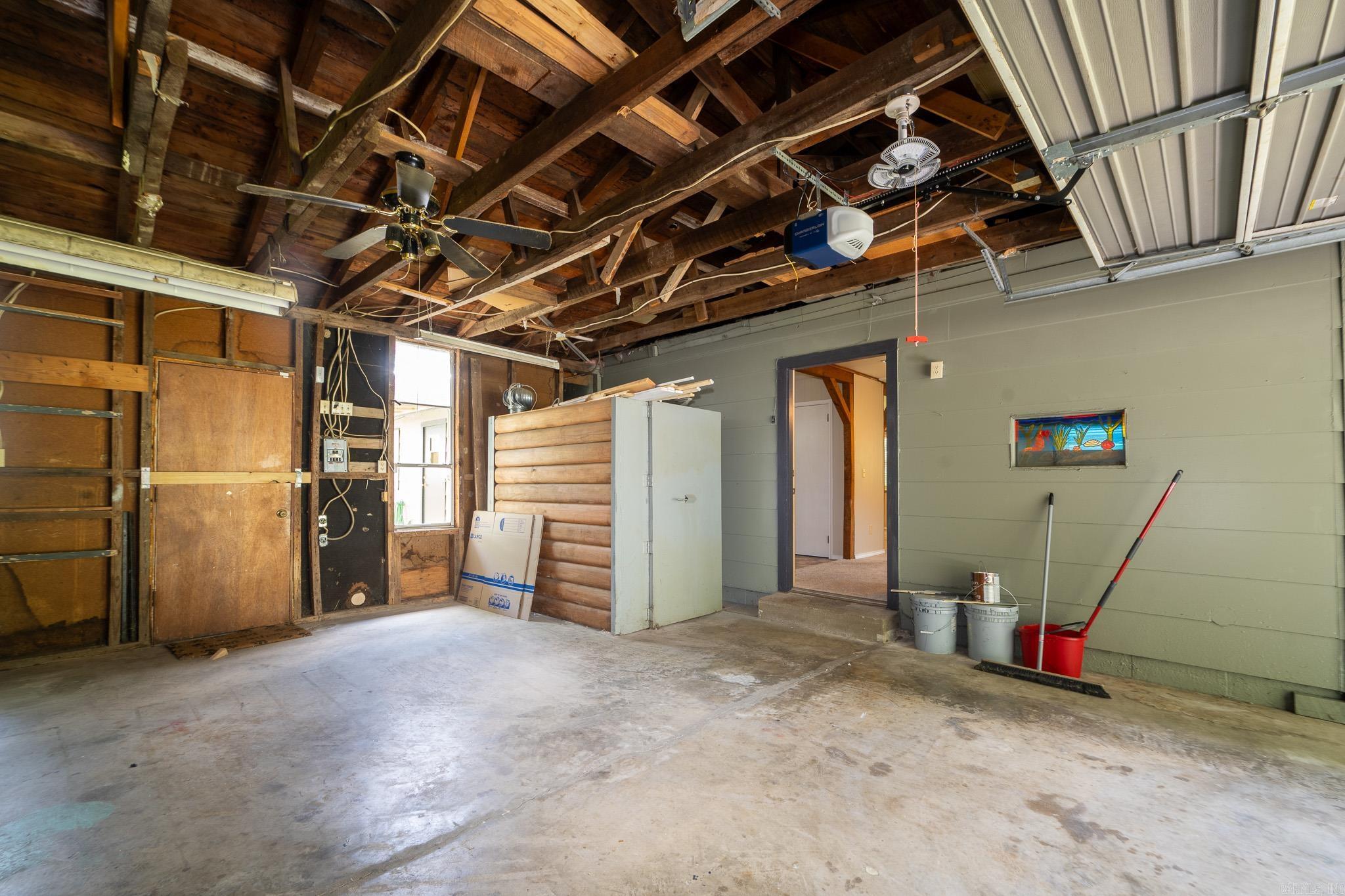 WOODLAND ADD INSIDE - Residential